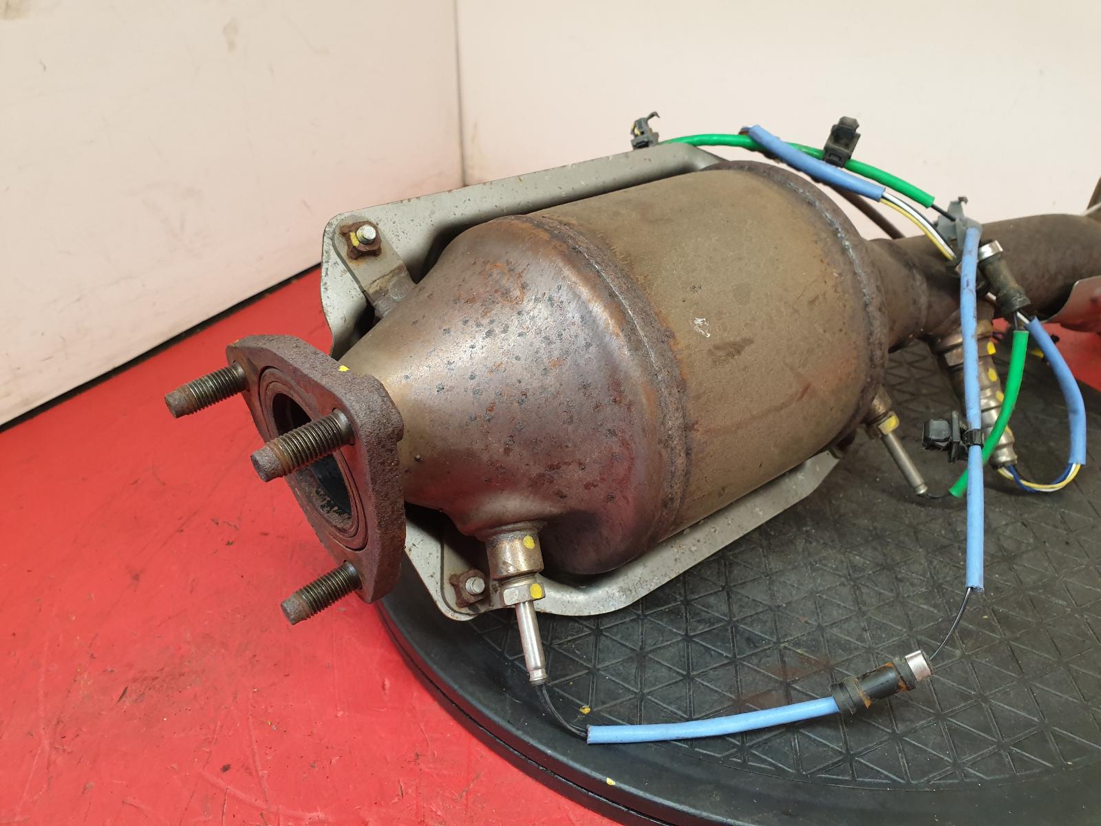 View Auto part Catalytic Converter Honda Jazz 2020
