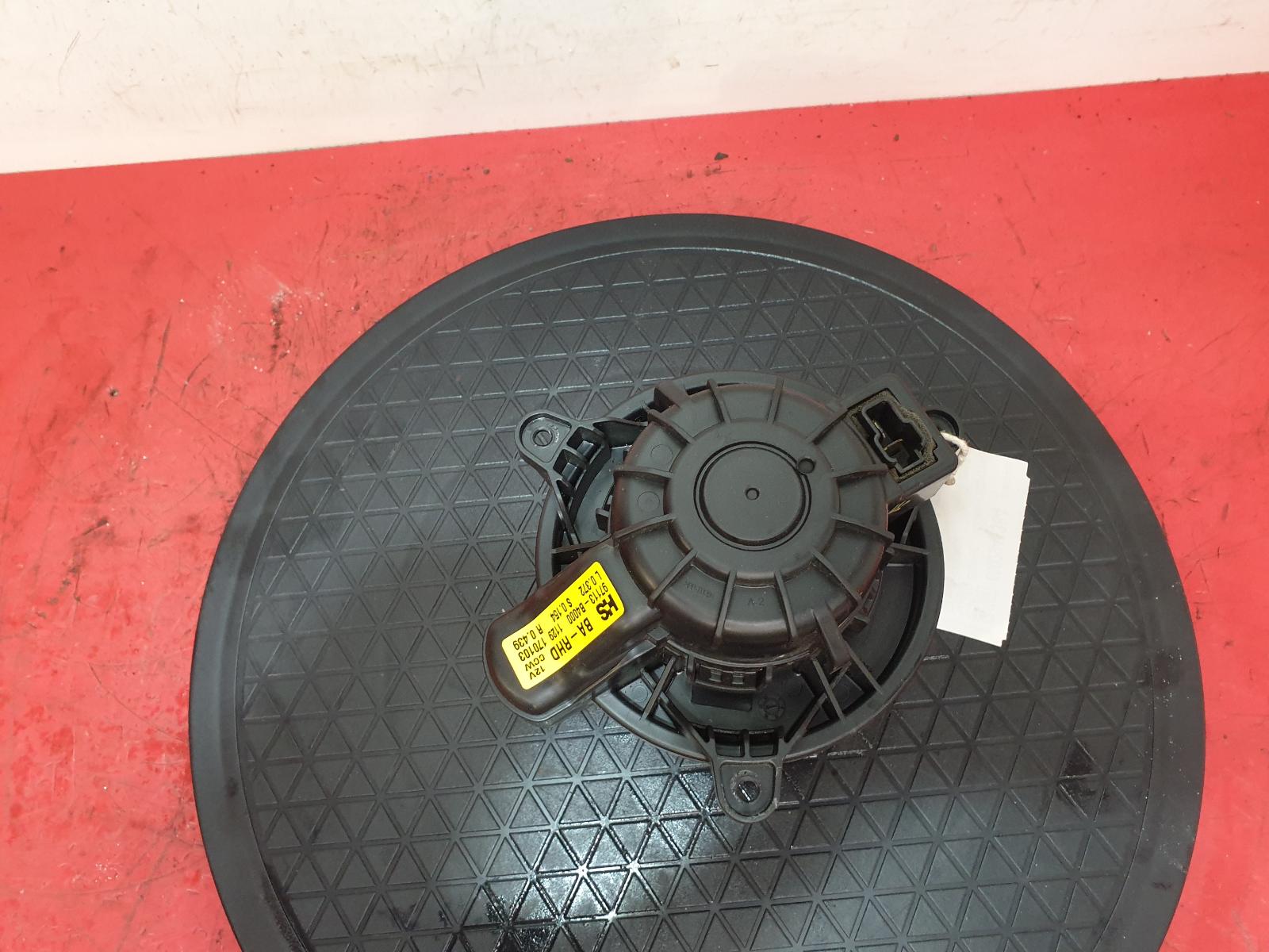 Heater Motor/Assembly I10 Hyundai 2017