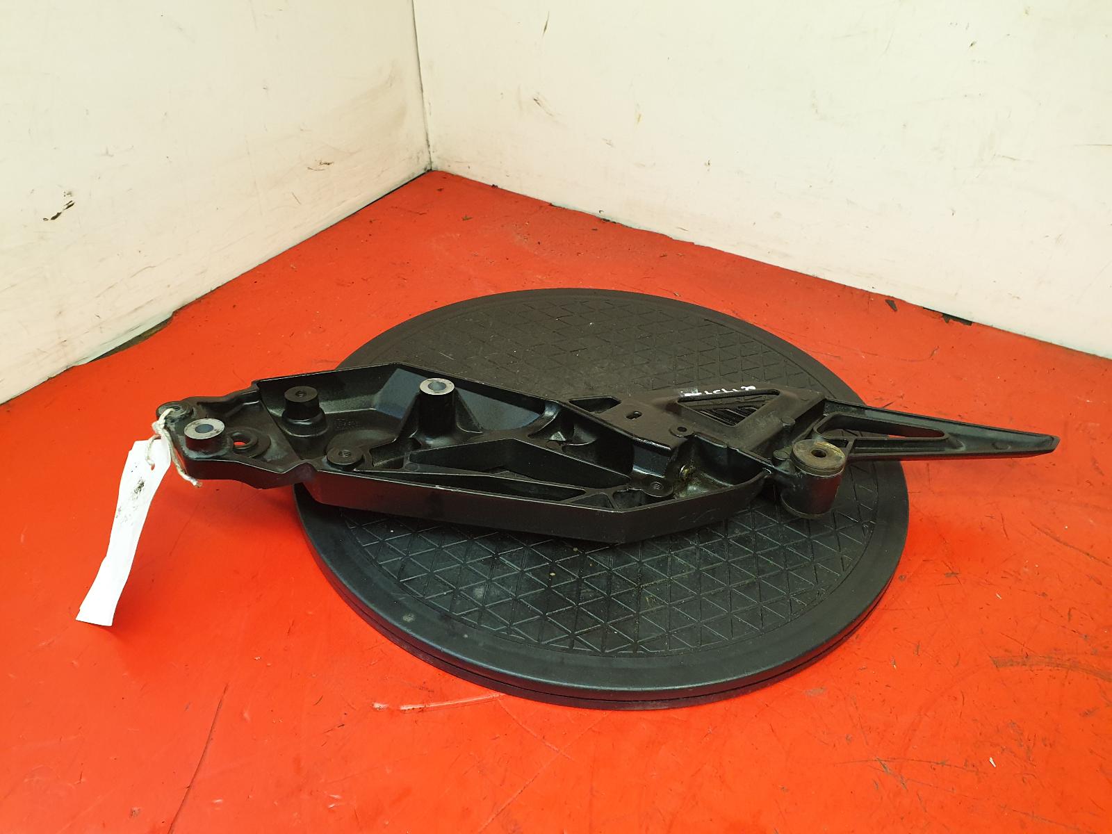 View Auto part Footpeg Honda X-adv 2018