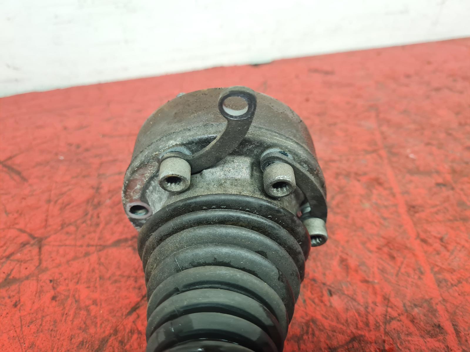 Right Driveshaft Golf Volkswagen 2011