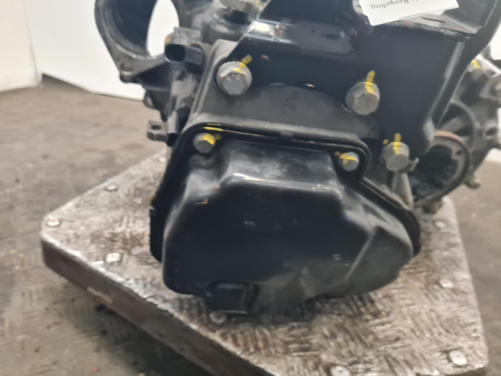 Gearbox A1 Audi 2014 