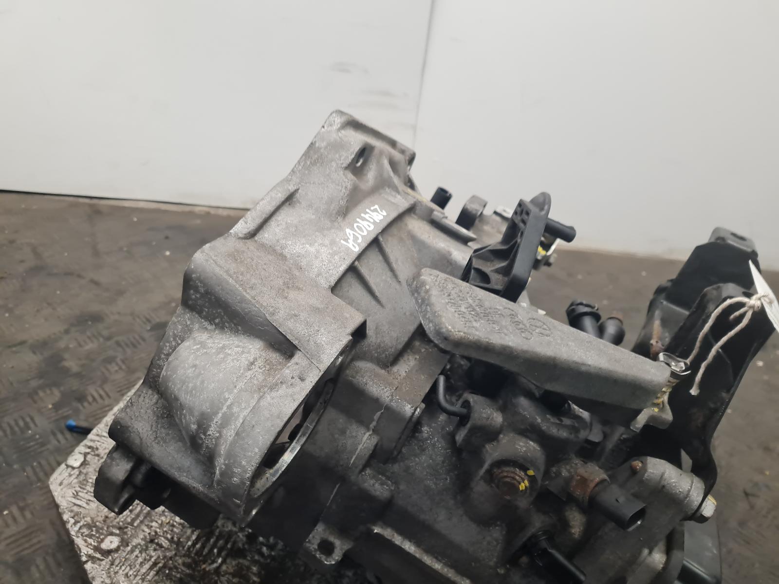 Gearbox A1 Audi 2014 