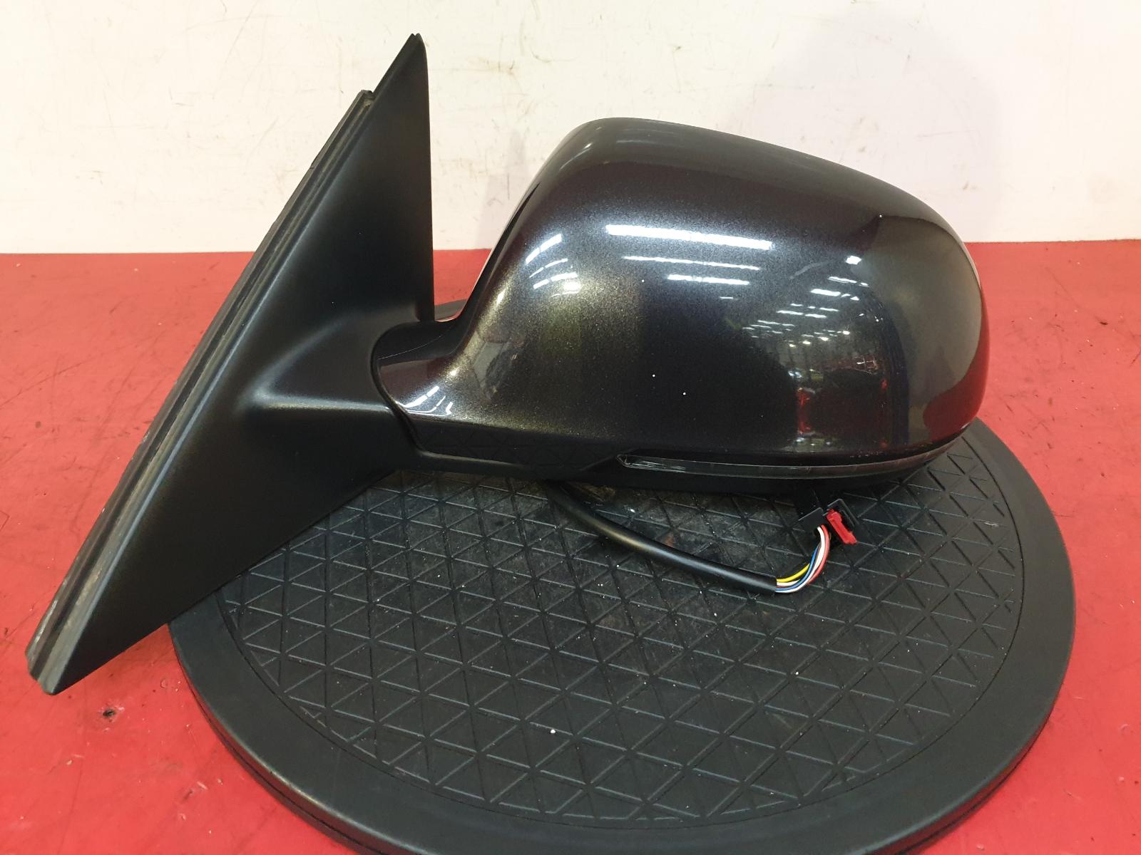 L Door Mirror A4 Audi 2008