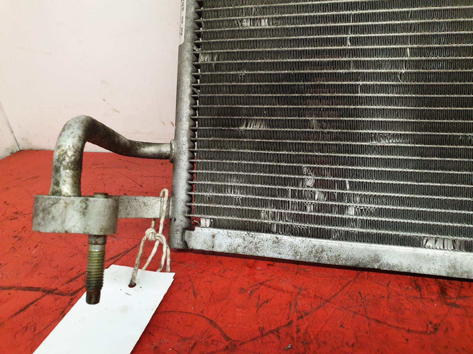 Condenser Fiesta Ford 2009