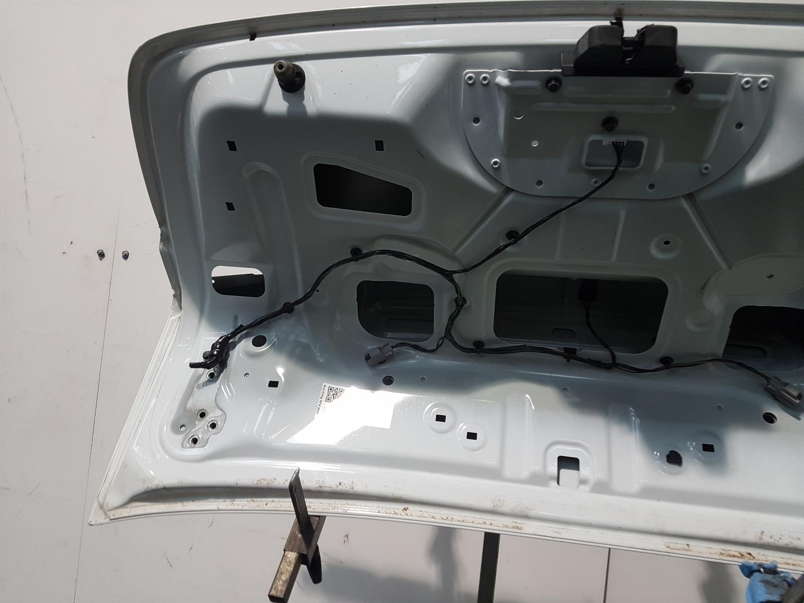 Bootlid/Tailgate S60 Volvo 2014
