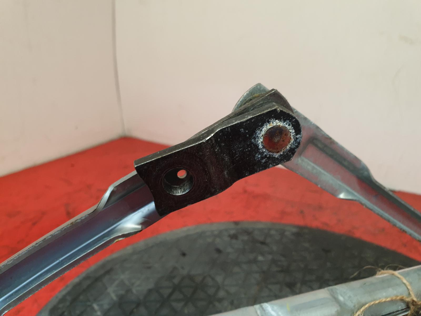 View Auto part Wiper Linkage Bmw 6 Series Gran Coupe 2014