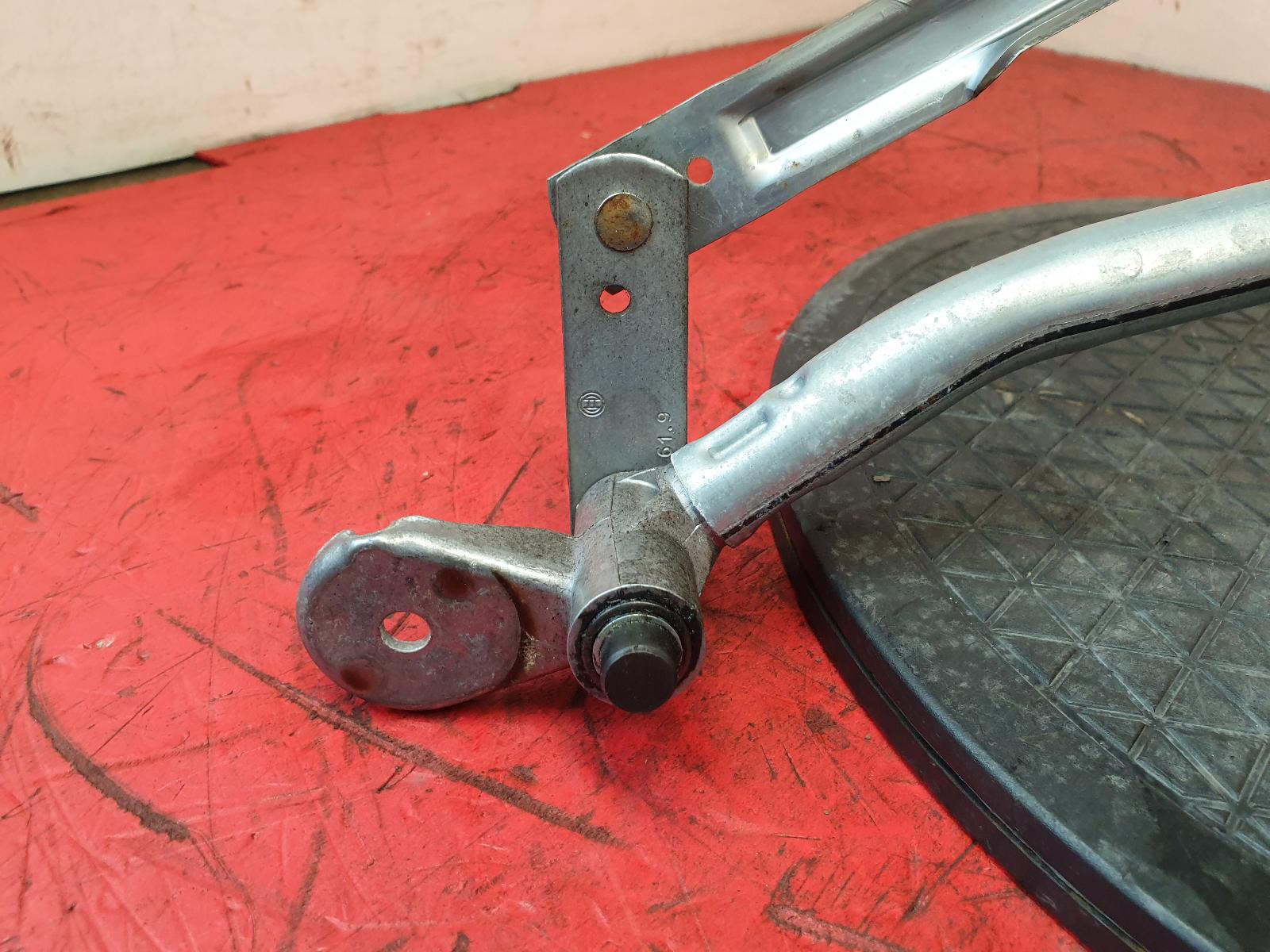 View Auto part Wiper Linkage Bmw 6 Series Gran Coupe 2014