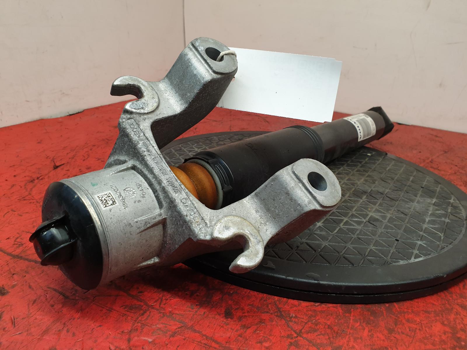 LR Strut Xc60 Volvo 2021 