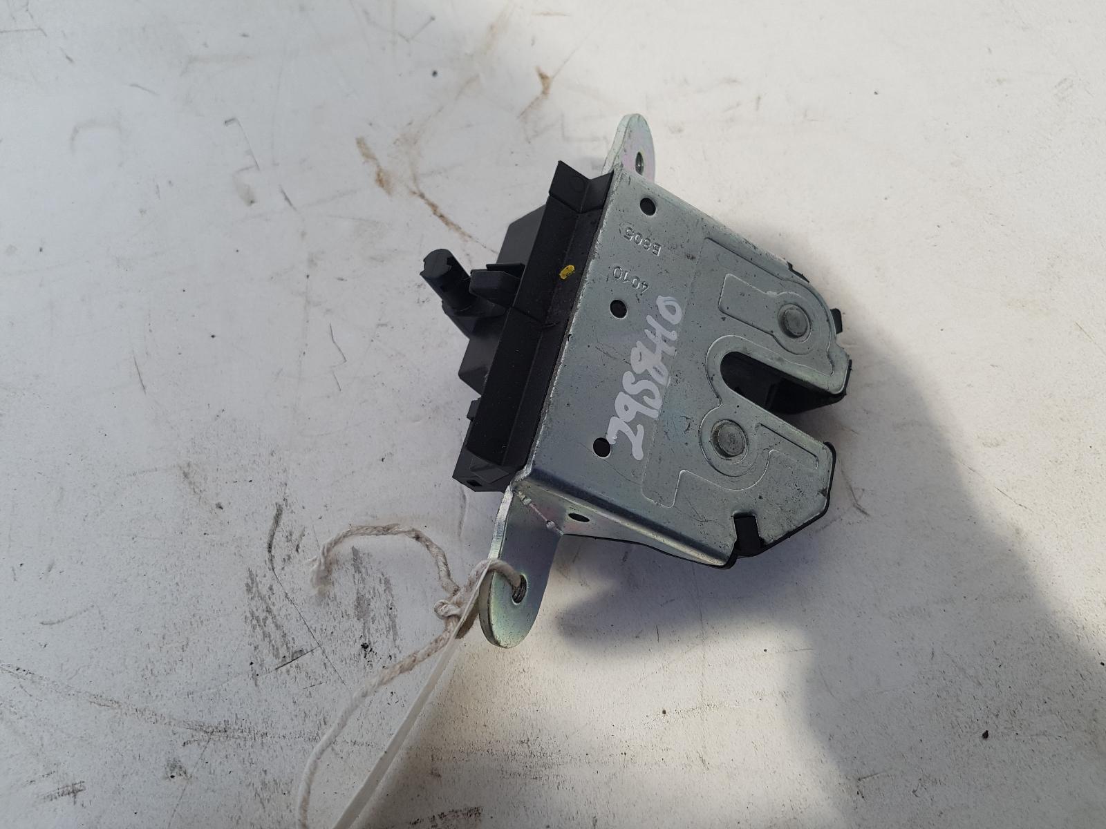Bootlid/Tailgate Lock Meriva Vauxhall 2011 
