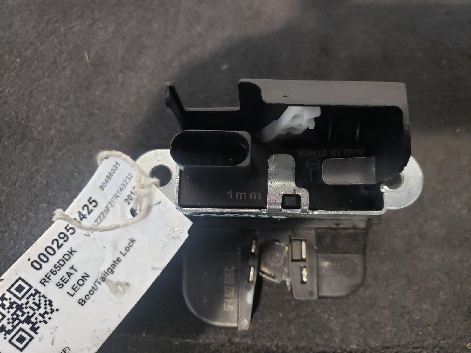 Bootlid/Tailgate Lock Leon Seat 2015 