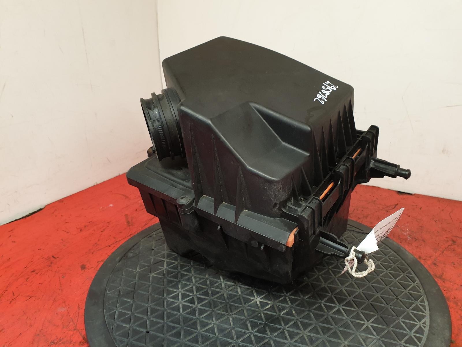 Air Cleaner/Box Corsa Vauxhall 2012