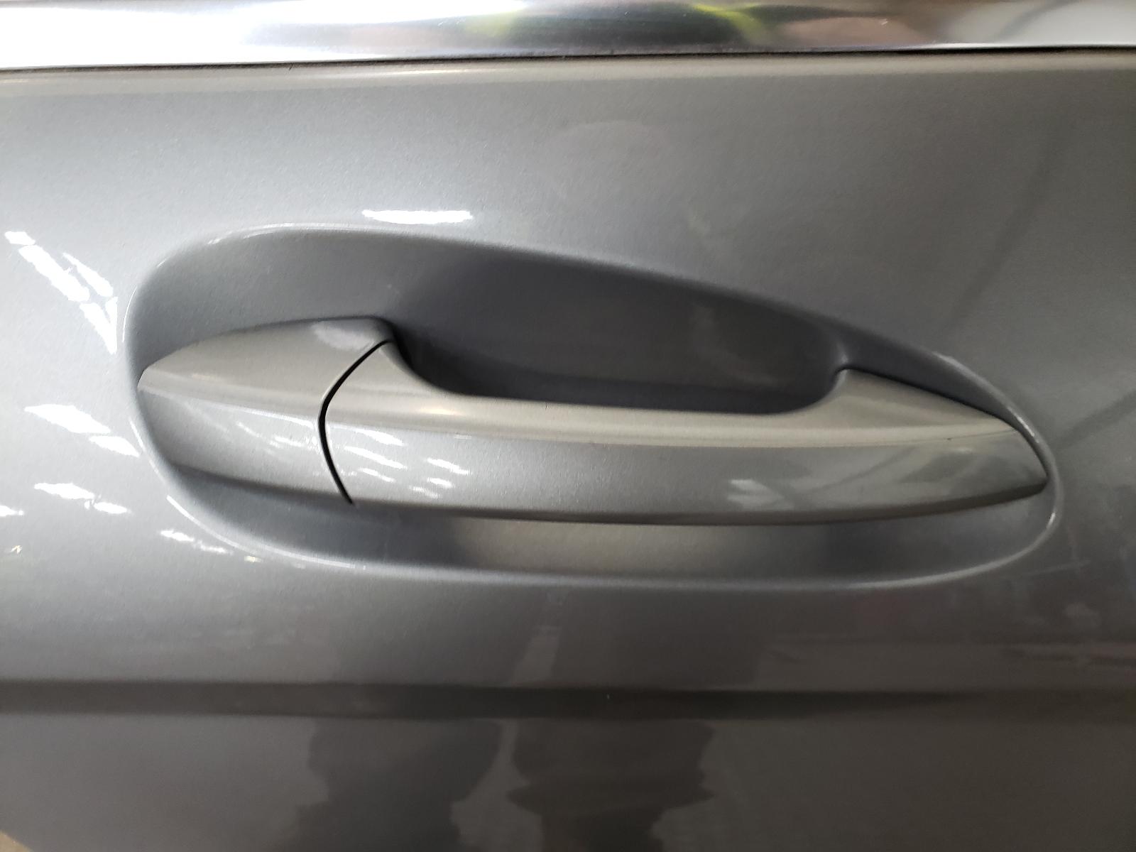 R Rear Door C Class Mercedes 2009