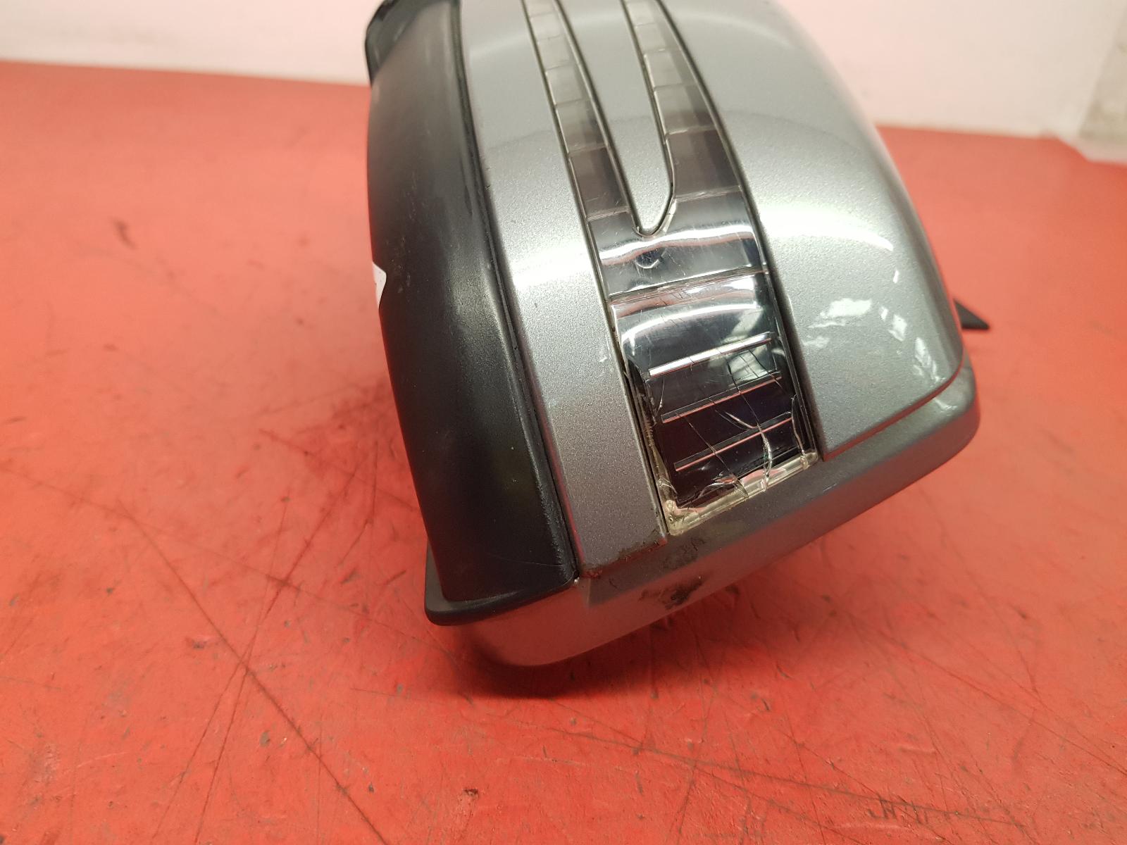 L Door Mirror C Class Mercedes 2009 