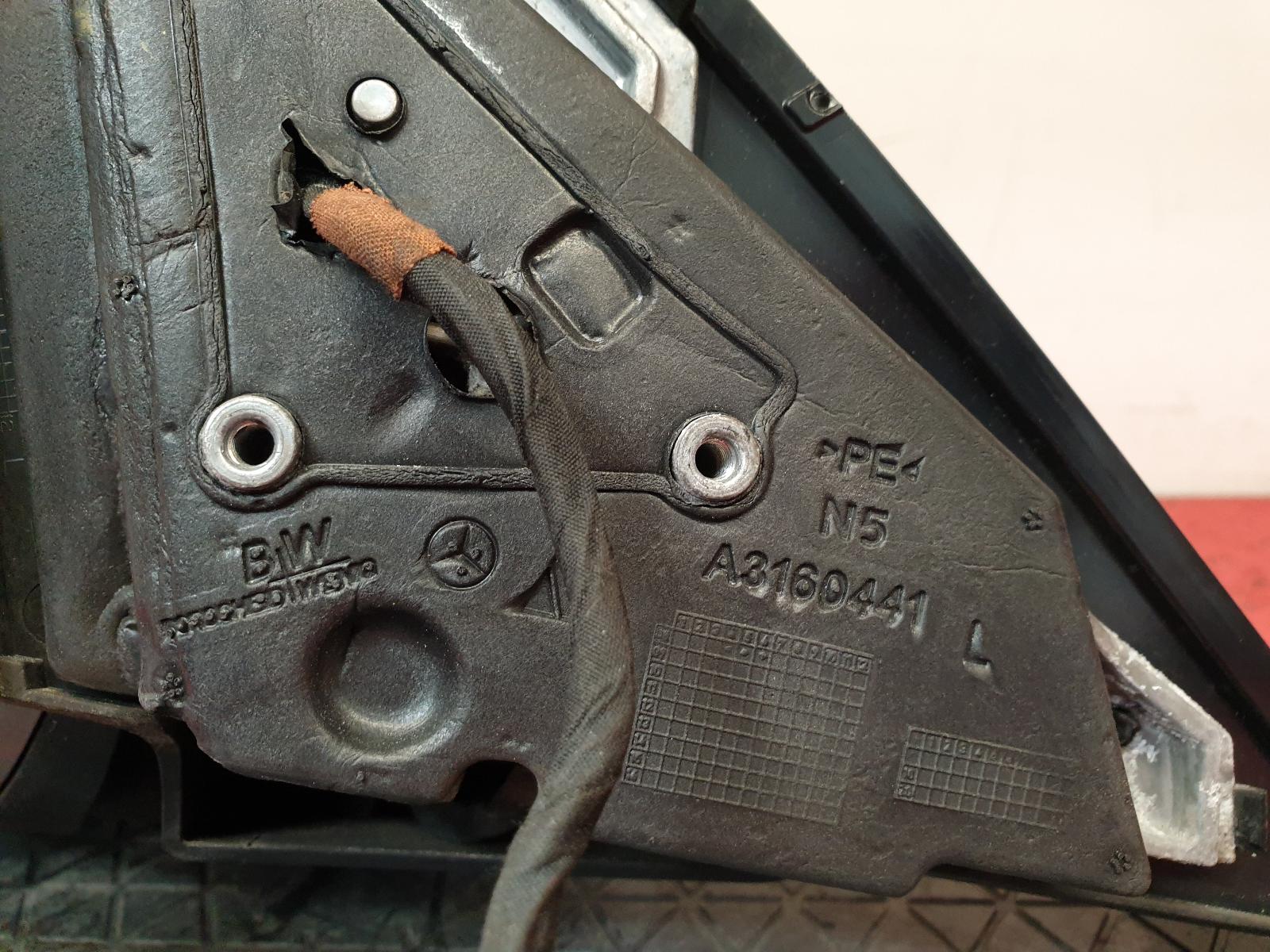 L Door Mirror C Class Mercedes 2009 