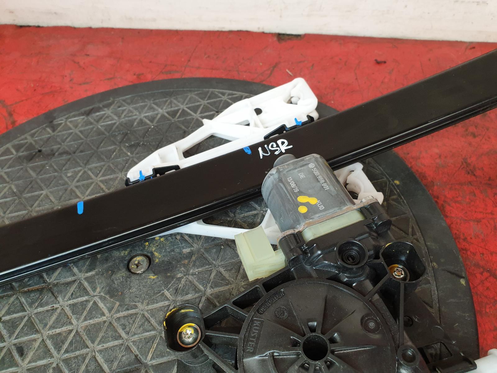 LR Window Regulator Q3 Audi 2019 