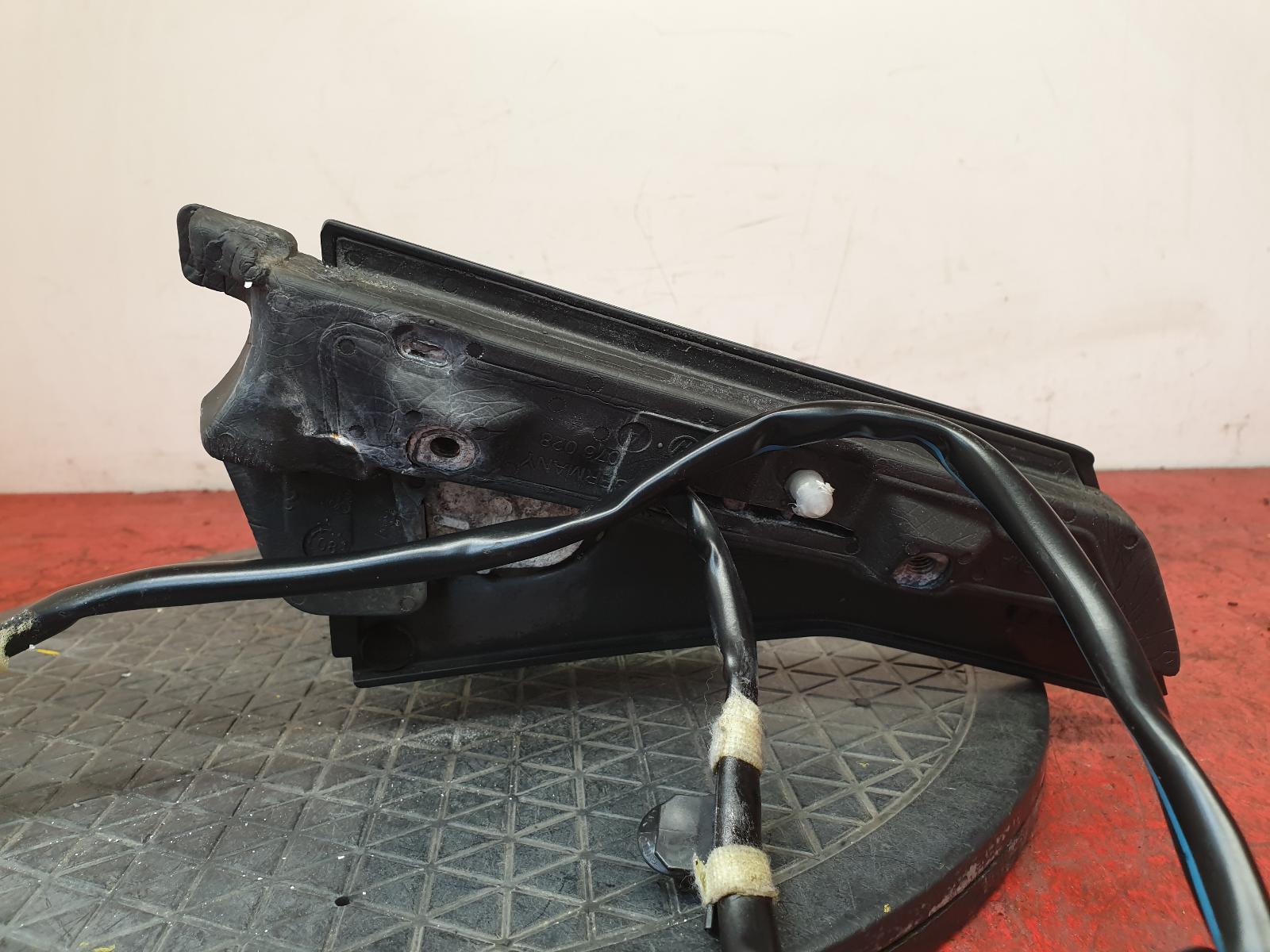 R Door Mirror Golf Plus Volkswagen 2011 