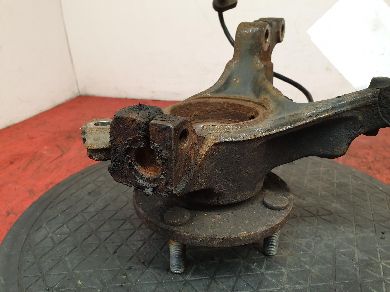 RF Hub/Stub Axle Assembly Fiesta Ford 2015