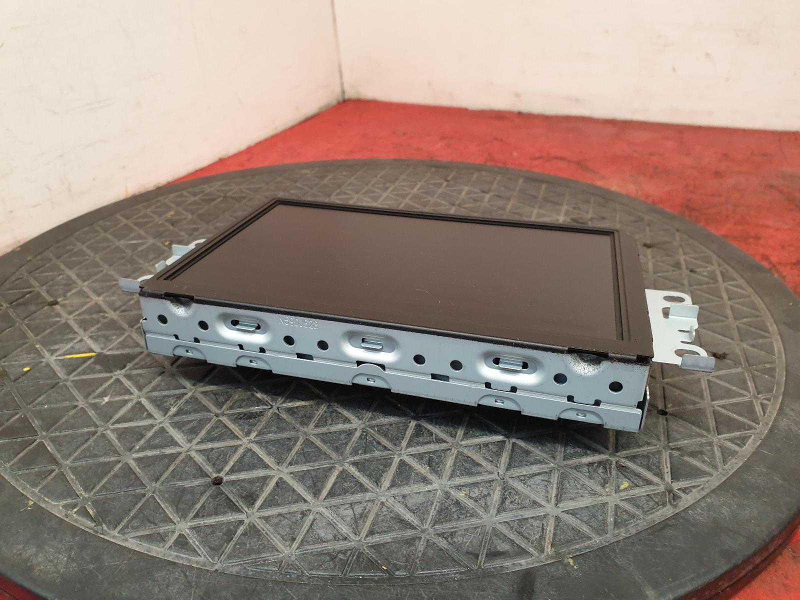 A/V Equipment V70 Volvo 2015
