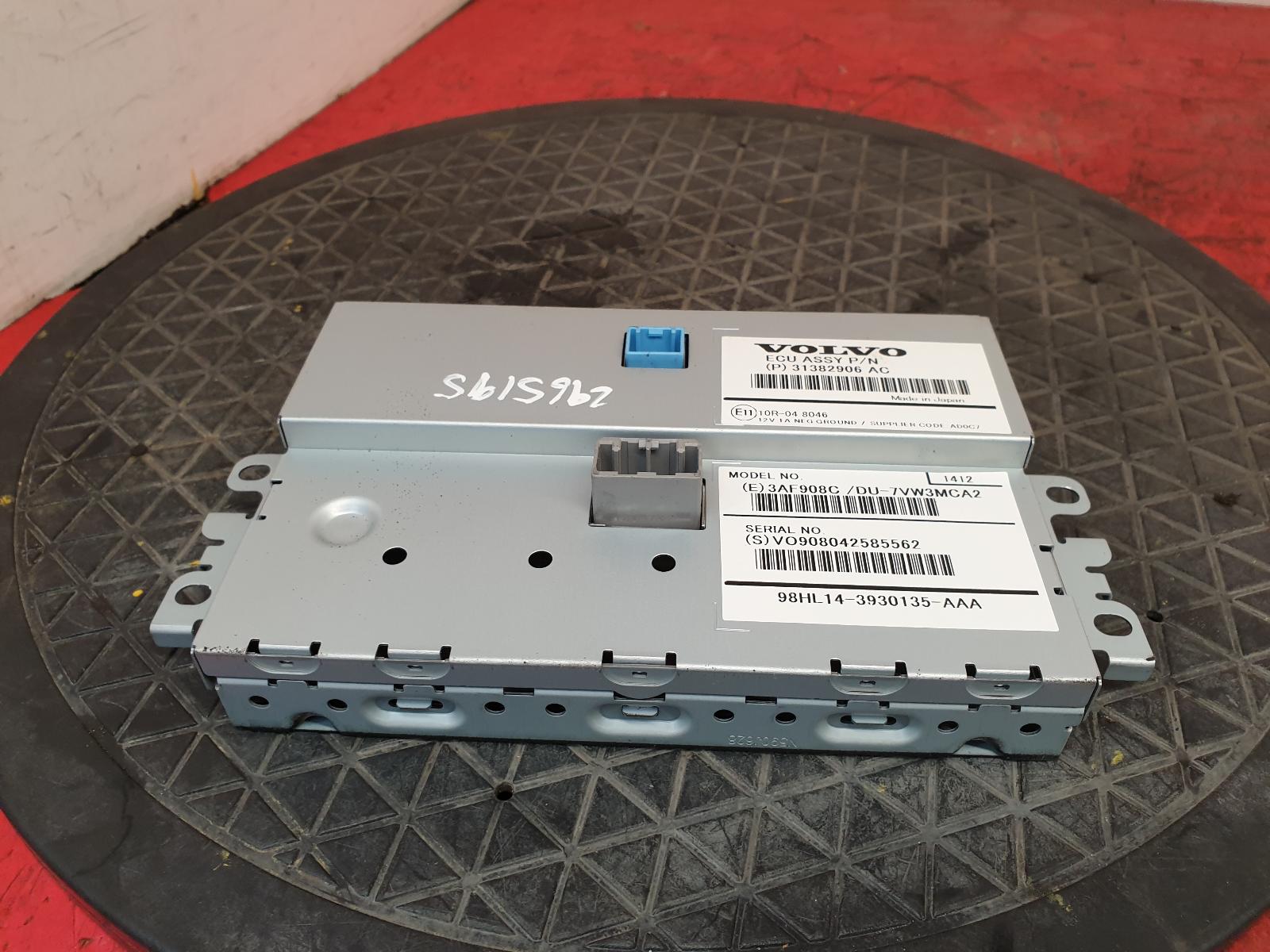 A/V Equipment V70 Volvo 2015