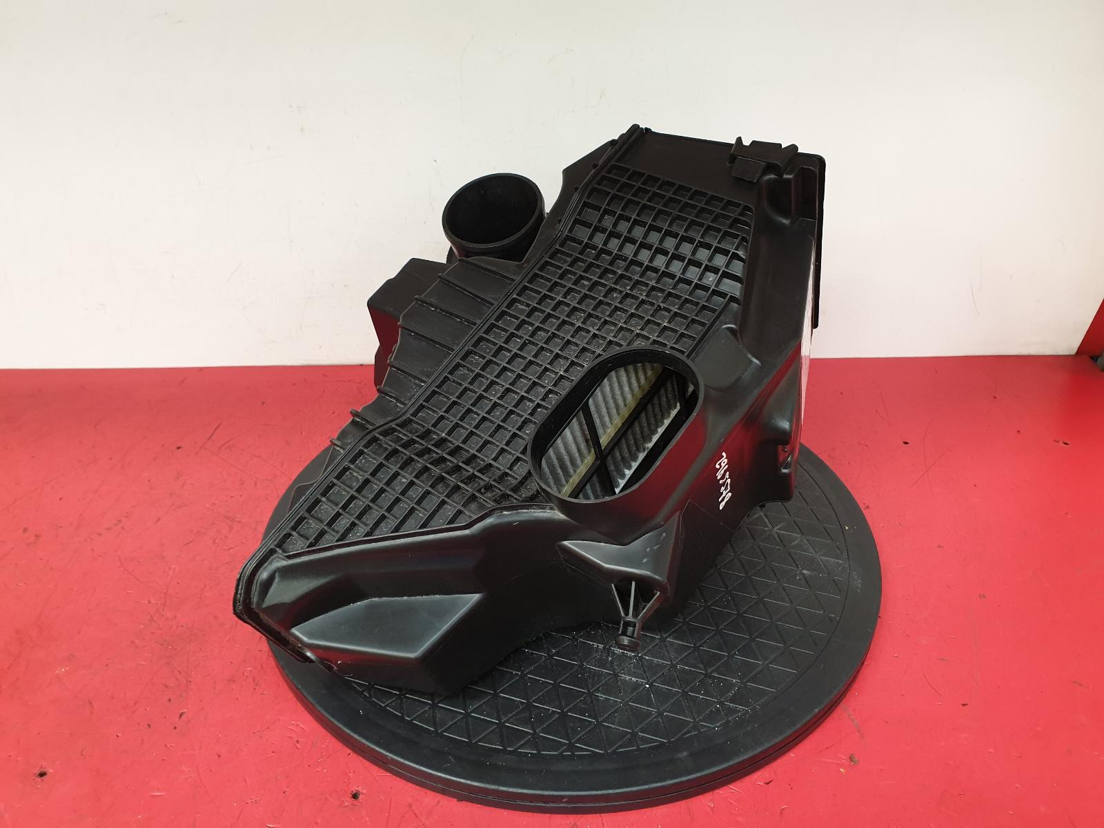 Air Cleaner/Box Captur Renault 2015