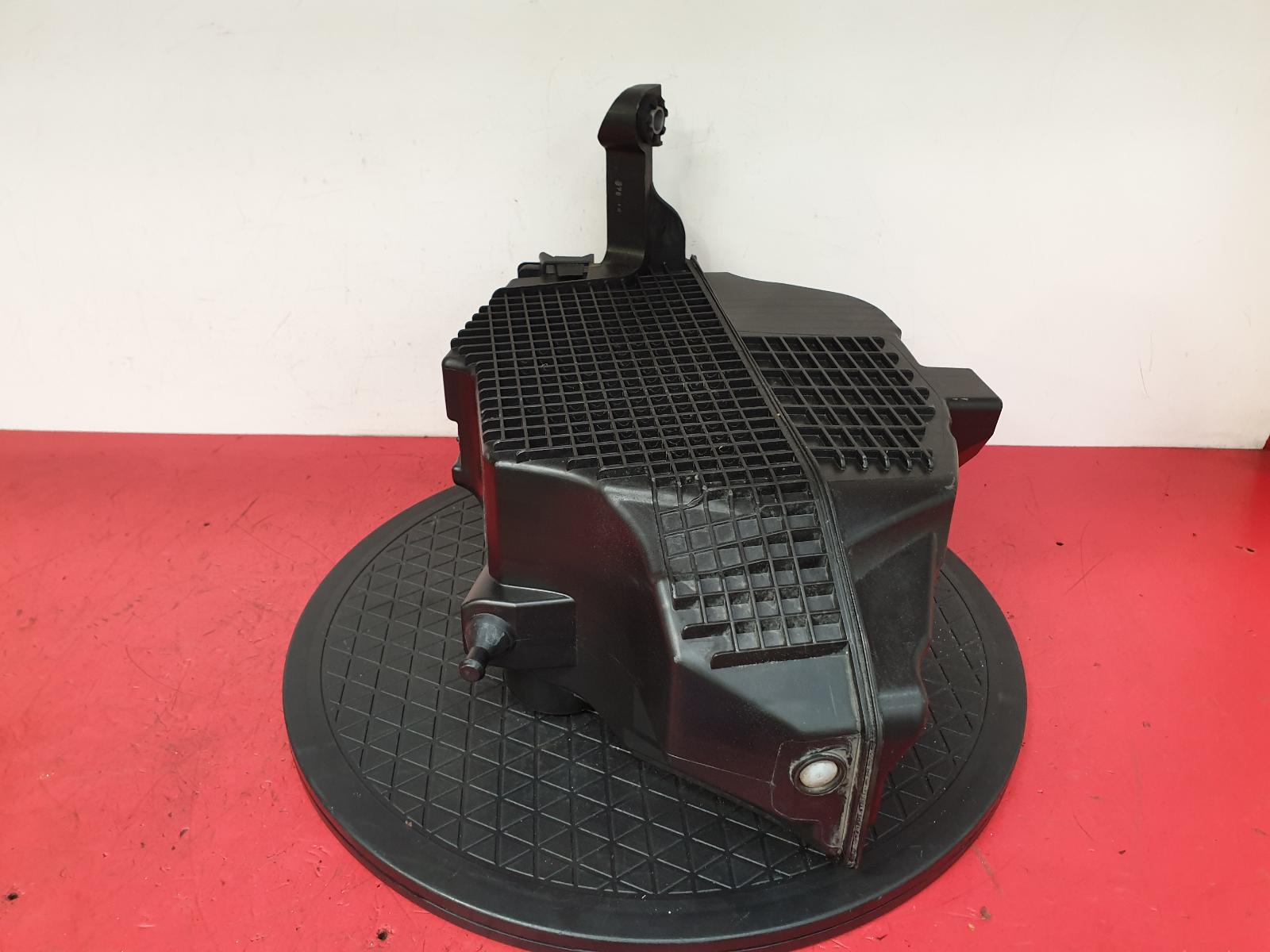 Air Cleaner/Box Captur Renault 2015