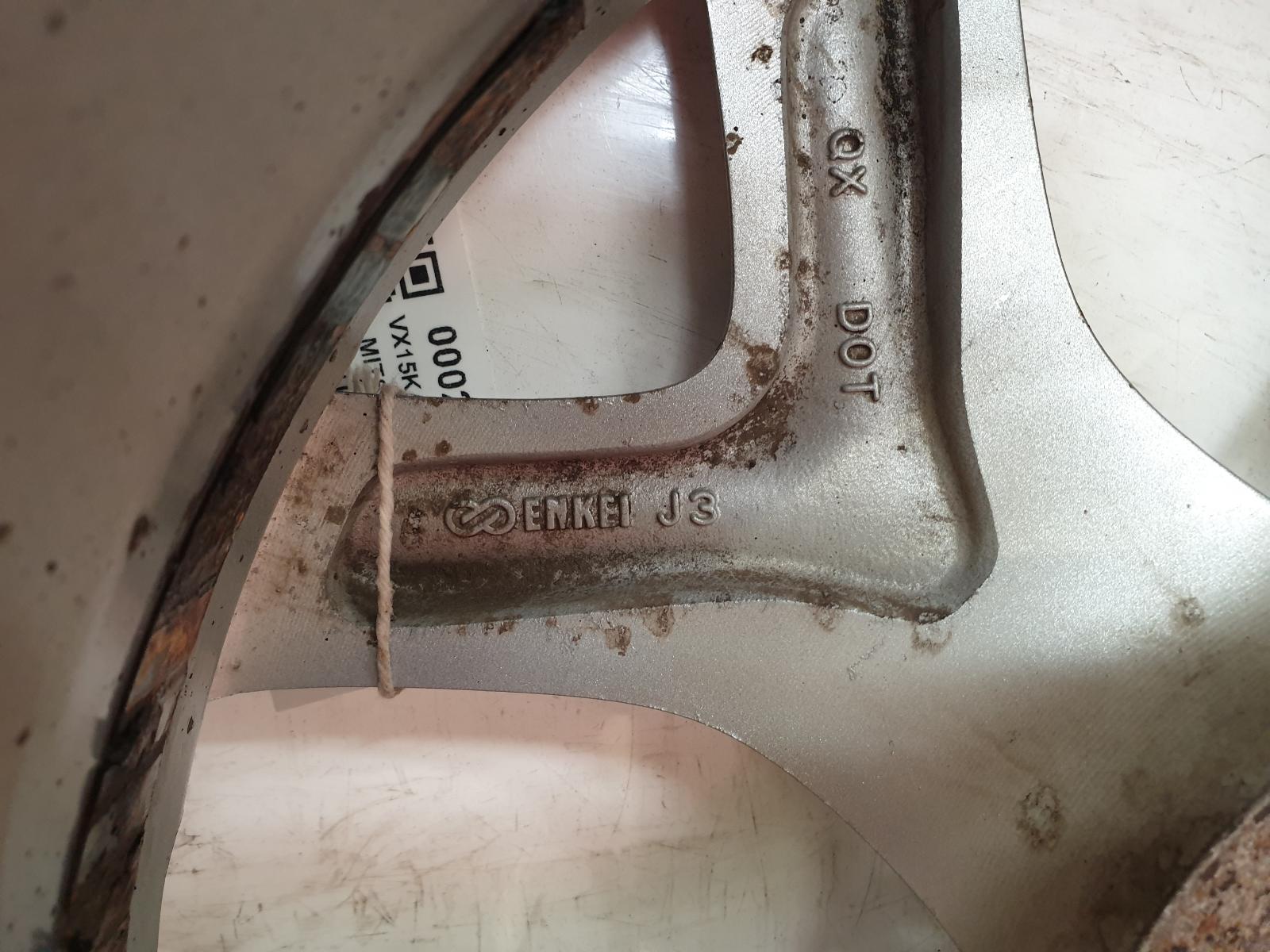 Wheel Outlander Mitsubishi 2015 