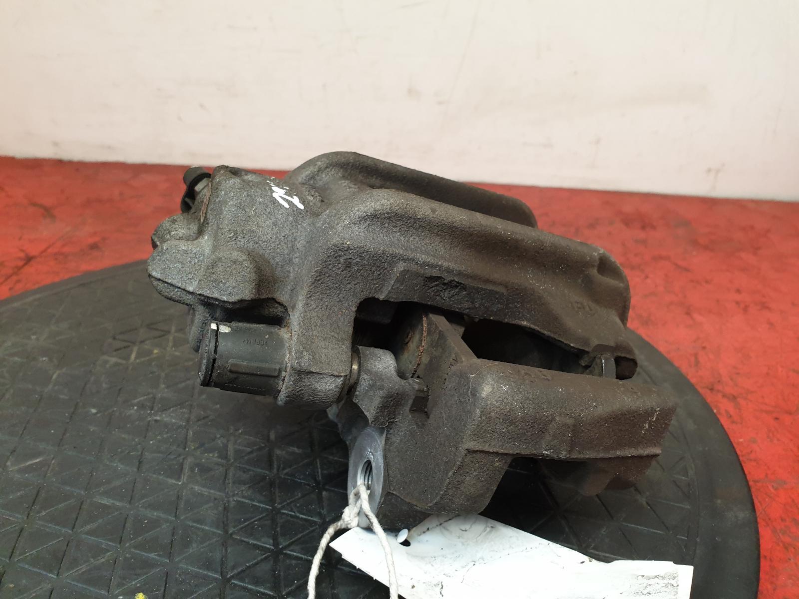 Caliper 1 Series Bmw 2019