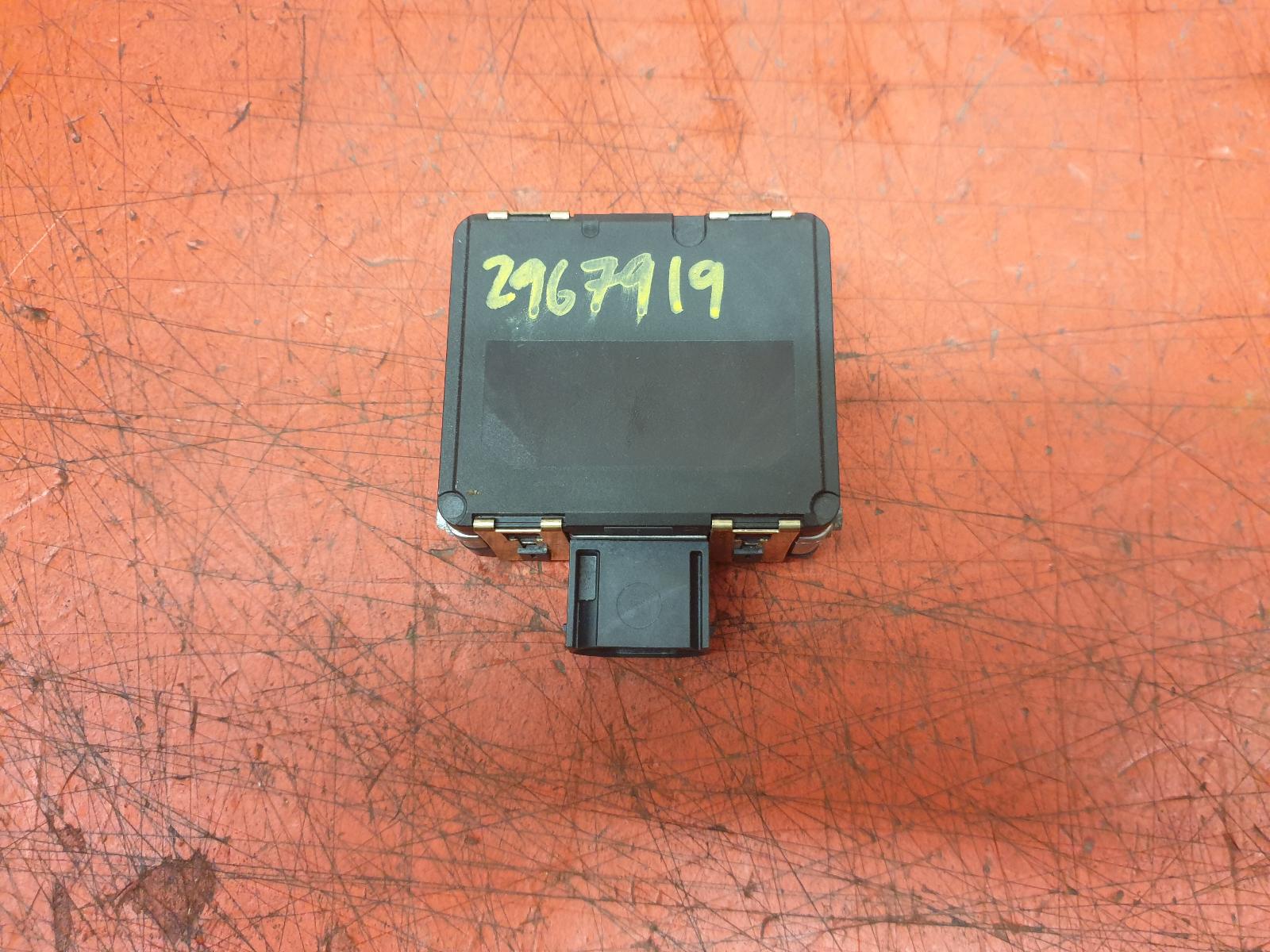 View Auto part Misc Land Rover Defender 2022