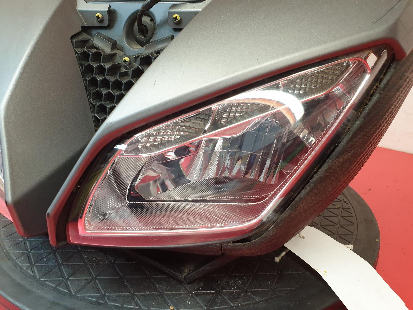 Headlamp Mt-09 Tracer Yamaha 2015