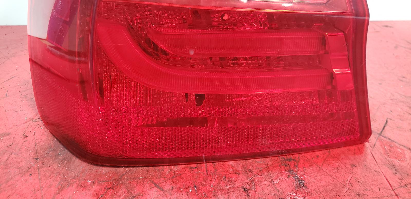 L Taillight 3 Series Bmw 2009