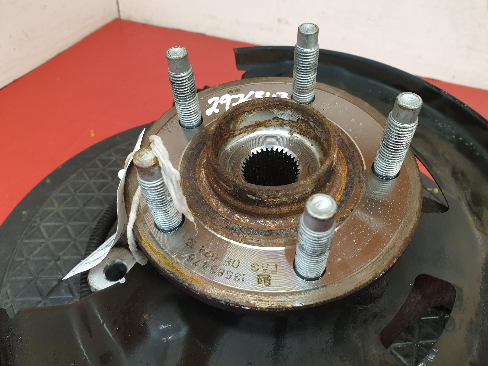 LF Hub/Stub Axle Assembly Astra Vauxhall 2013 