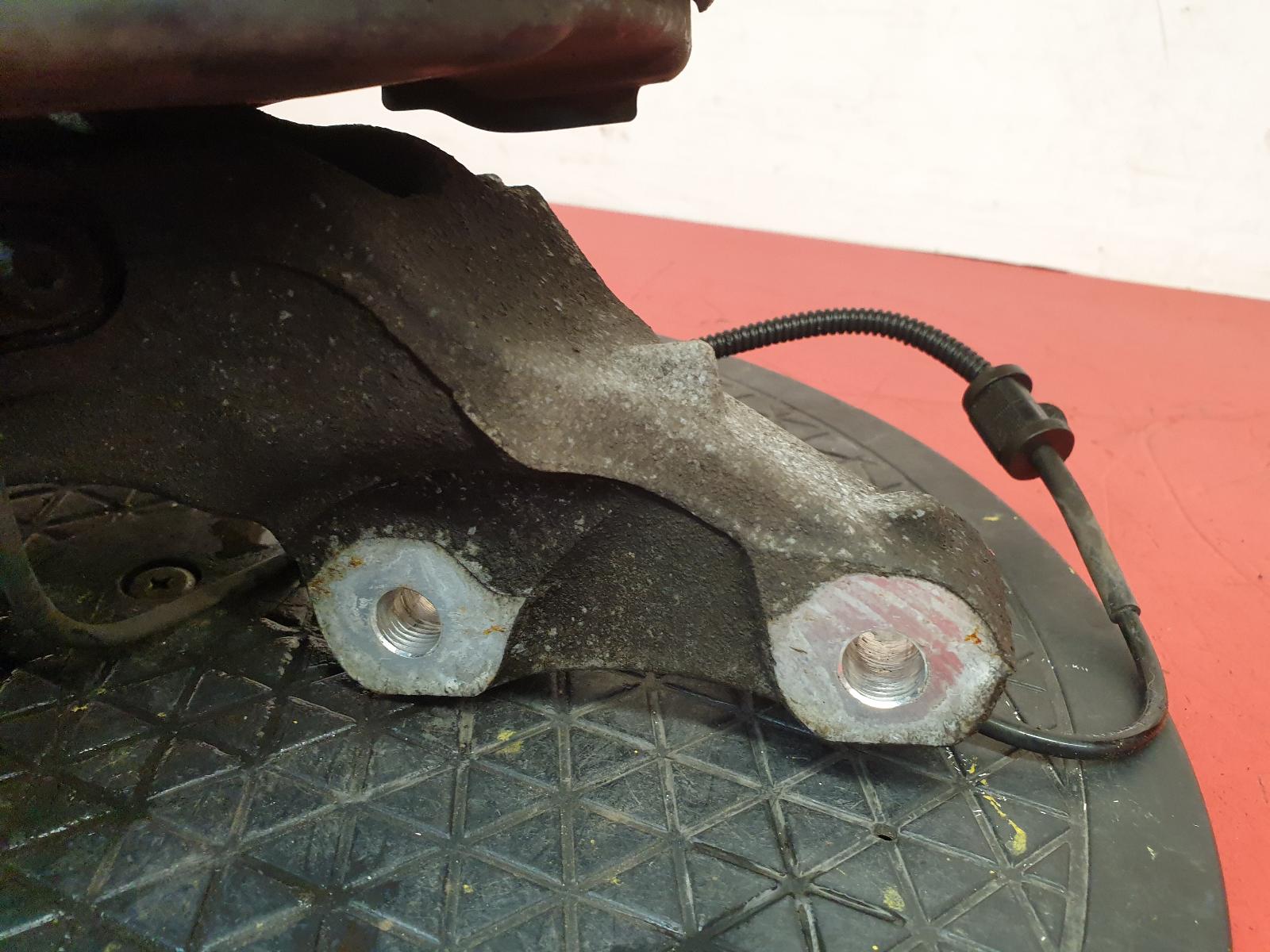 LF Hub/Stub Axle Assembly Astra Vauxhall 2013 