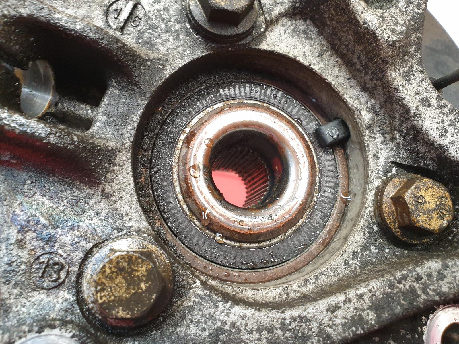 LF Hub/Stub Axle Assembly Astra Vauxhall 2013 