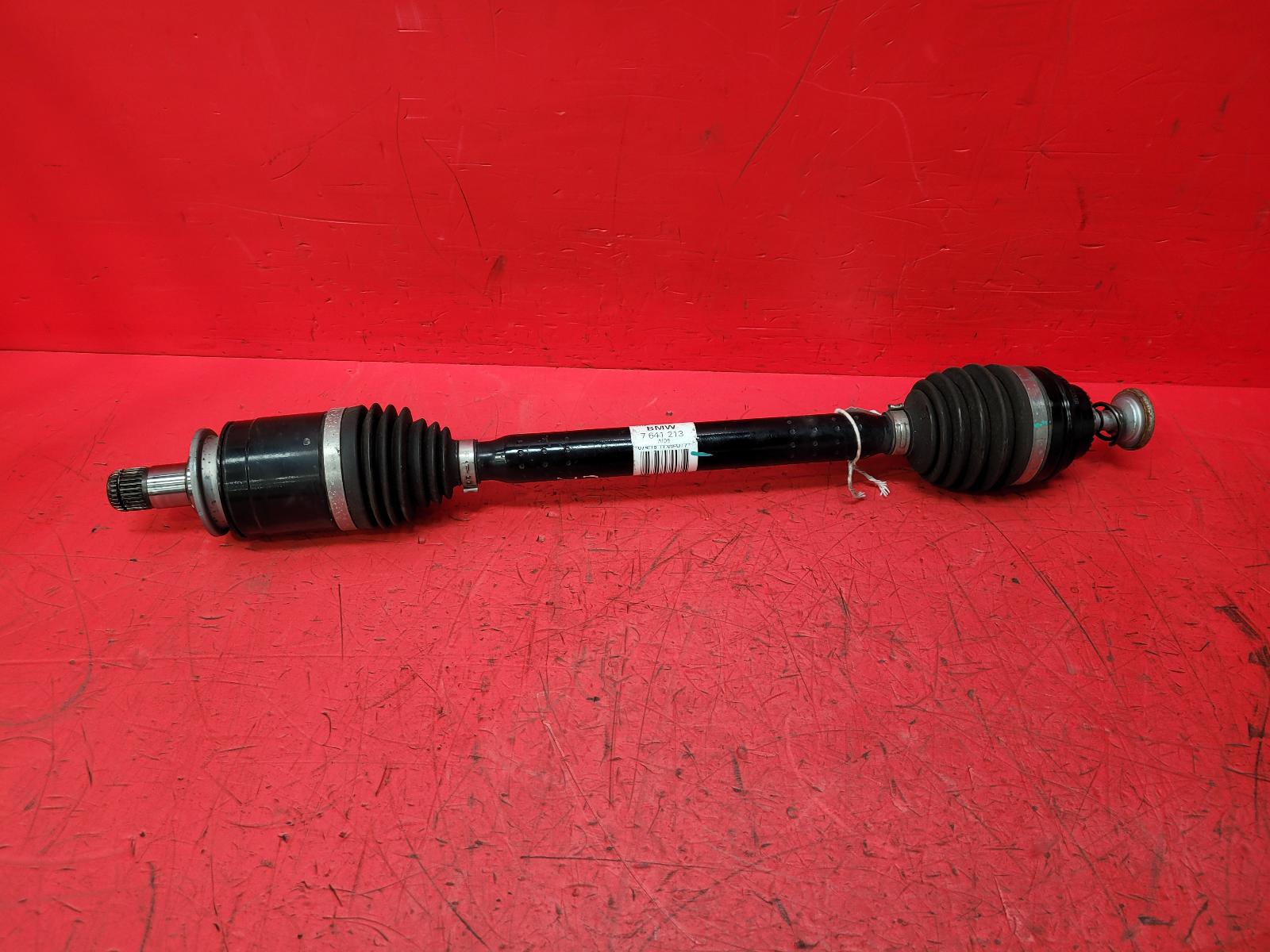 View Auto part Left Driveshaft Bmw I3 2015