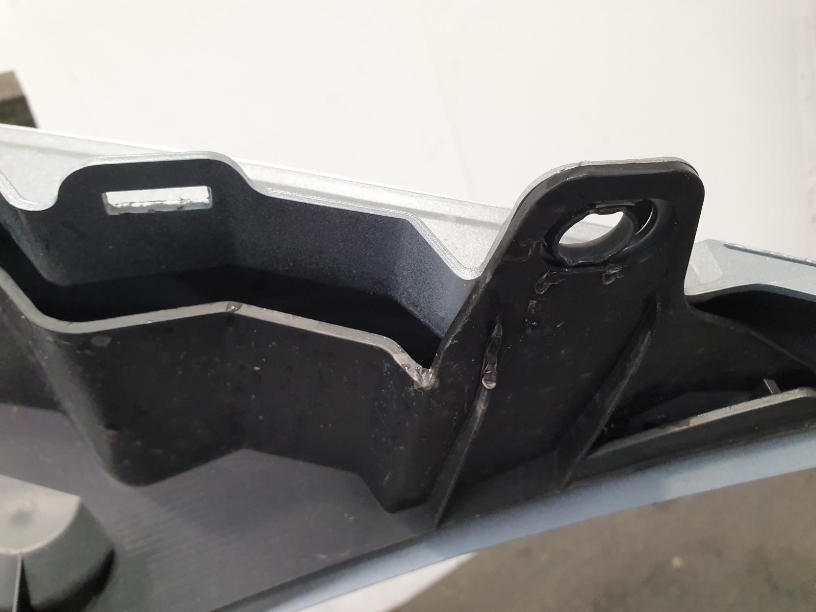 L Wing I-pace Jaguar 2019