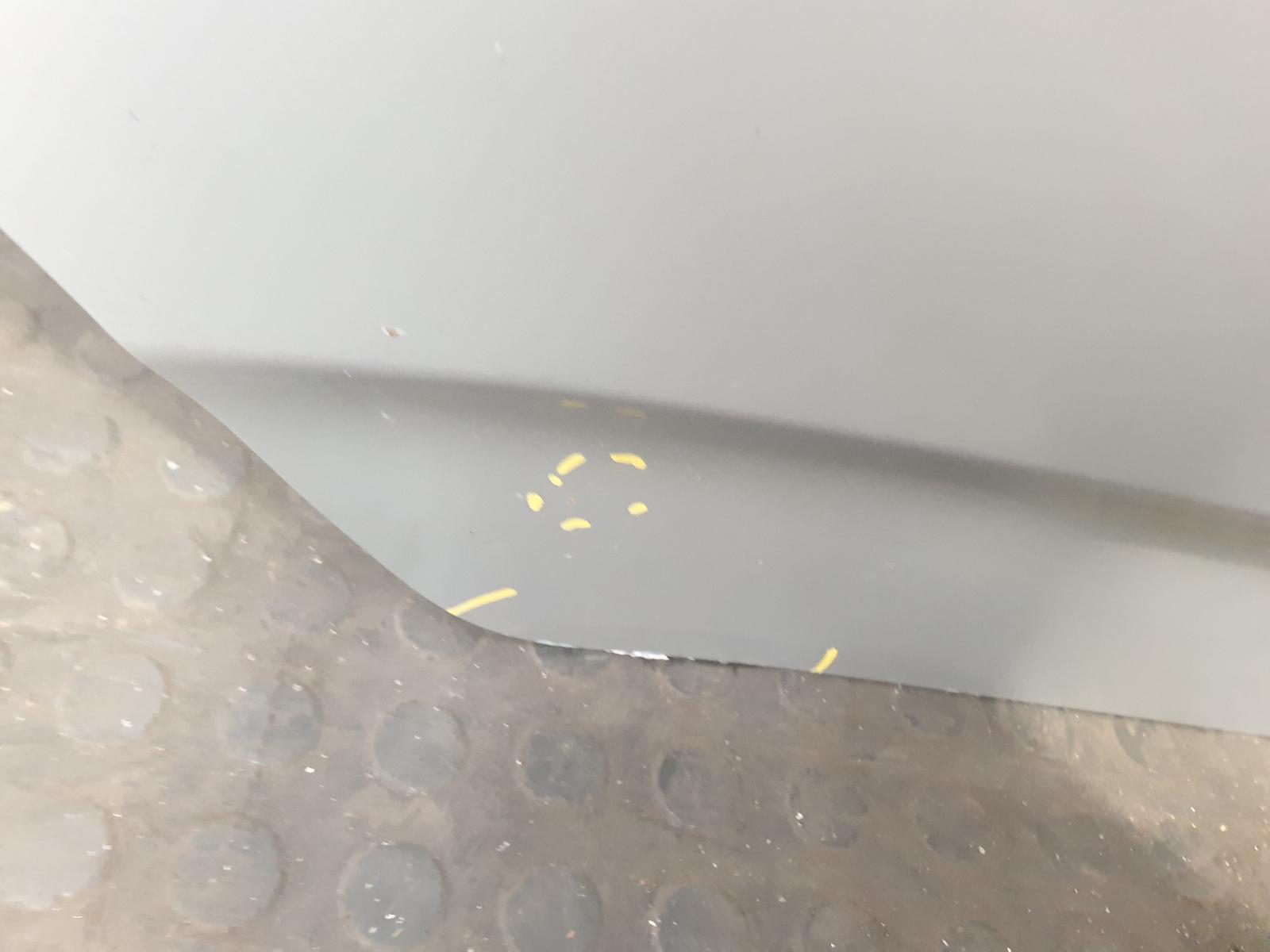 R Rear Door X3 Bmw 2006