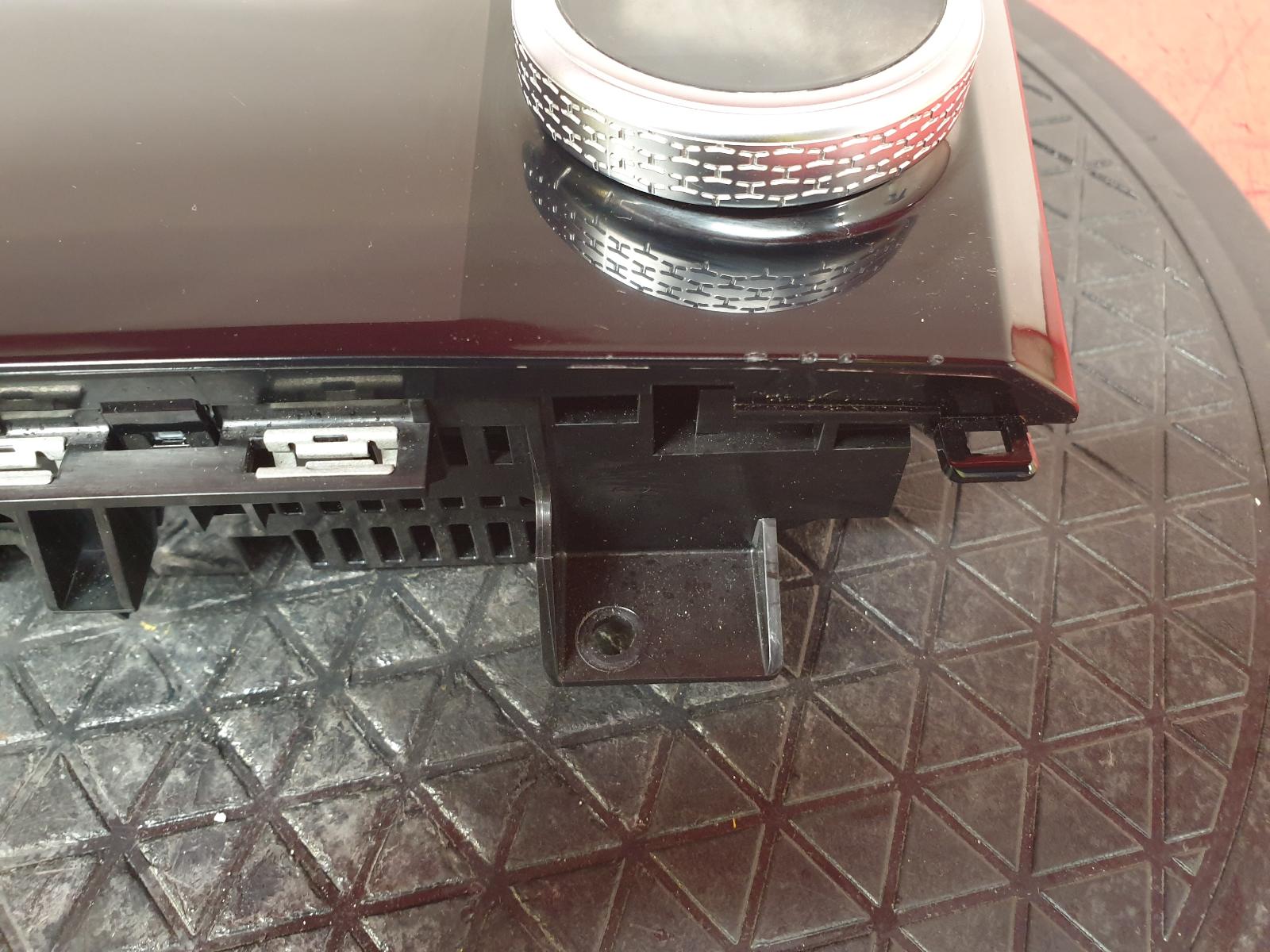 Heater/AC Controller I-pace Jaguar 2019