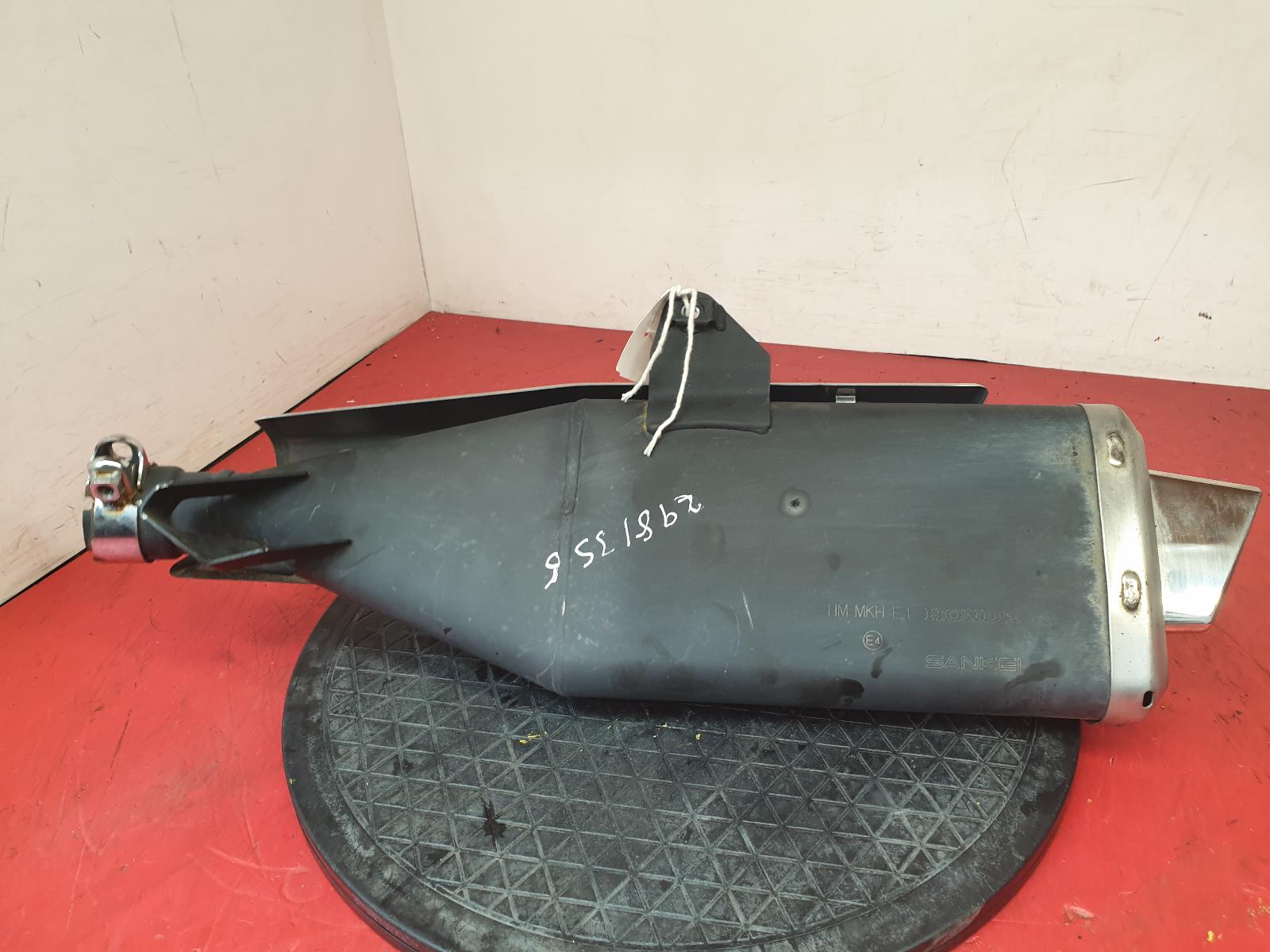 【予約】 MUFFLER 1piu1uguale3 with Br POCKET 小物
