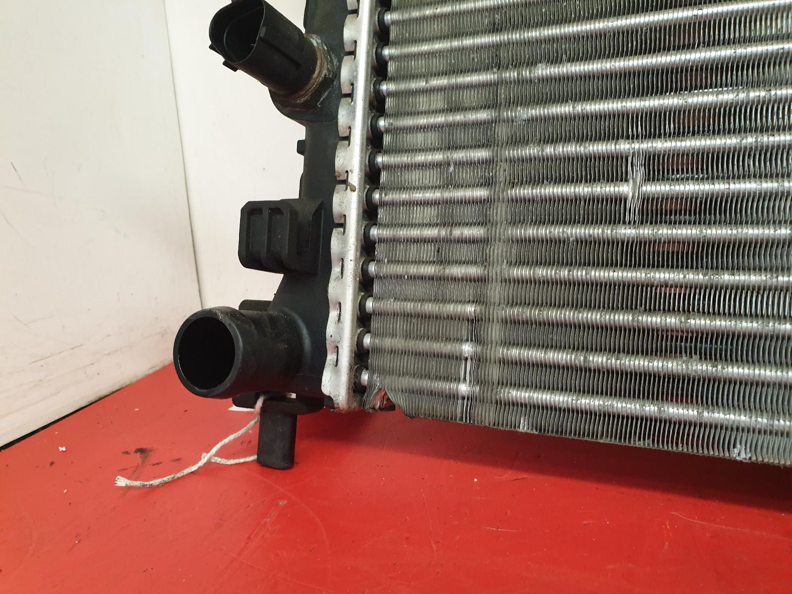 Radiator Fabia Skoda 2013 