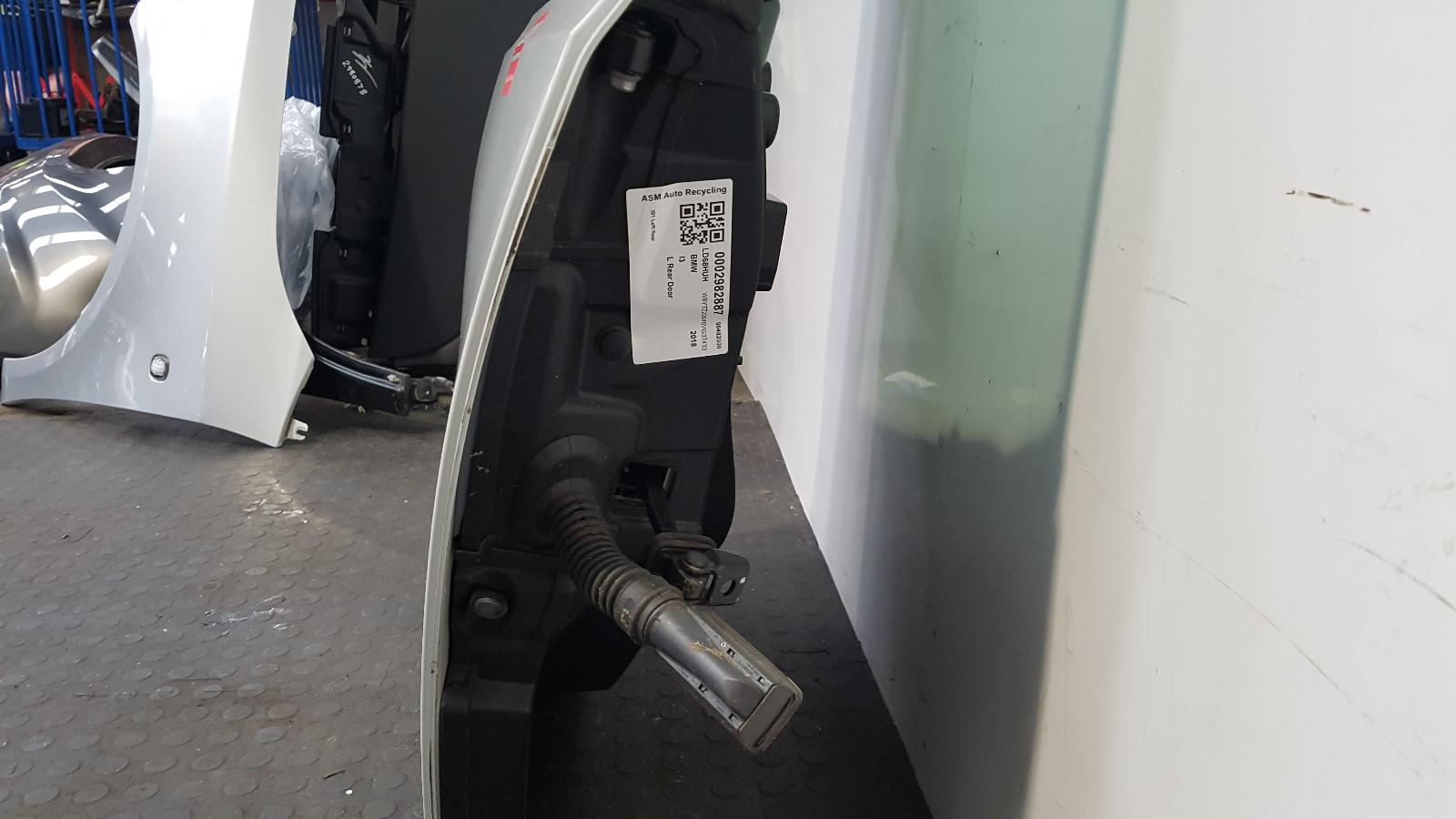 View Auto part L Rear Door Bmw I3 2018
