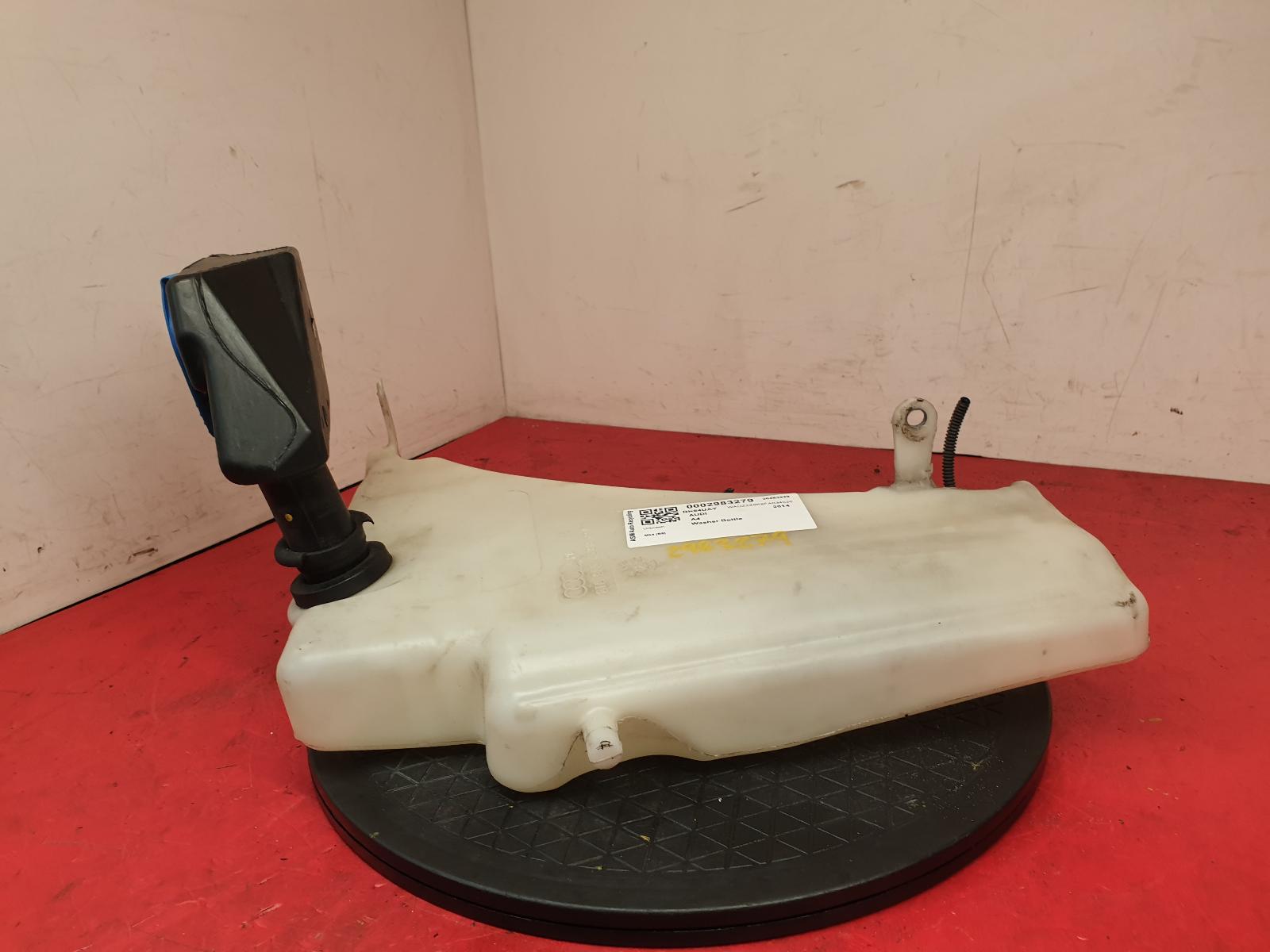 Washer Bottle A4 Audi 2014 