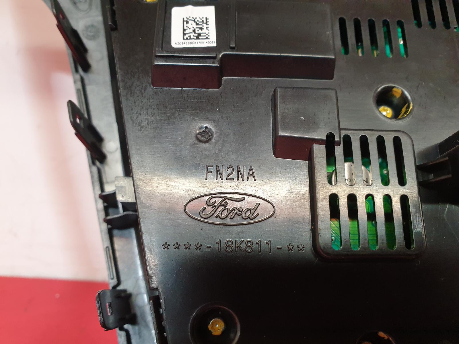 A/V Equipment Transit Connect Ford 2017 