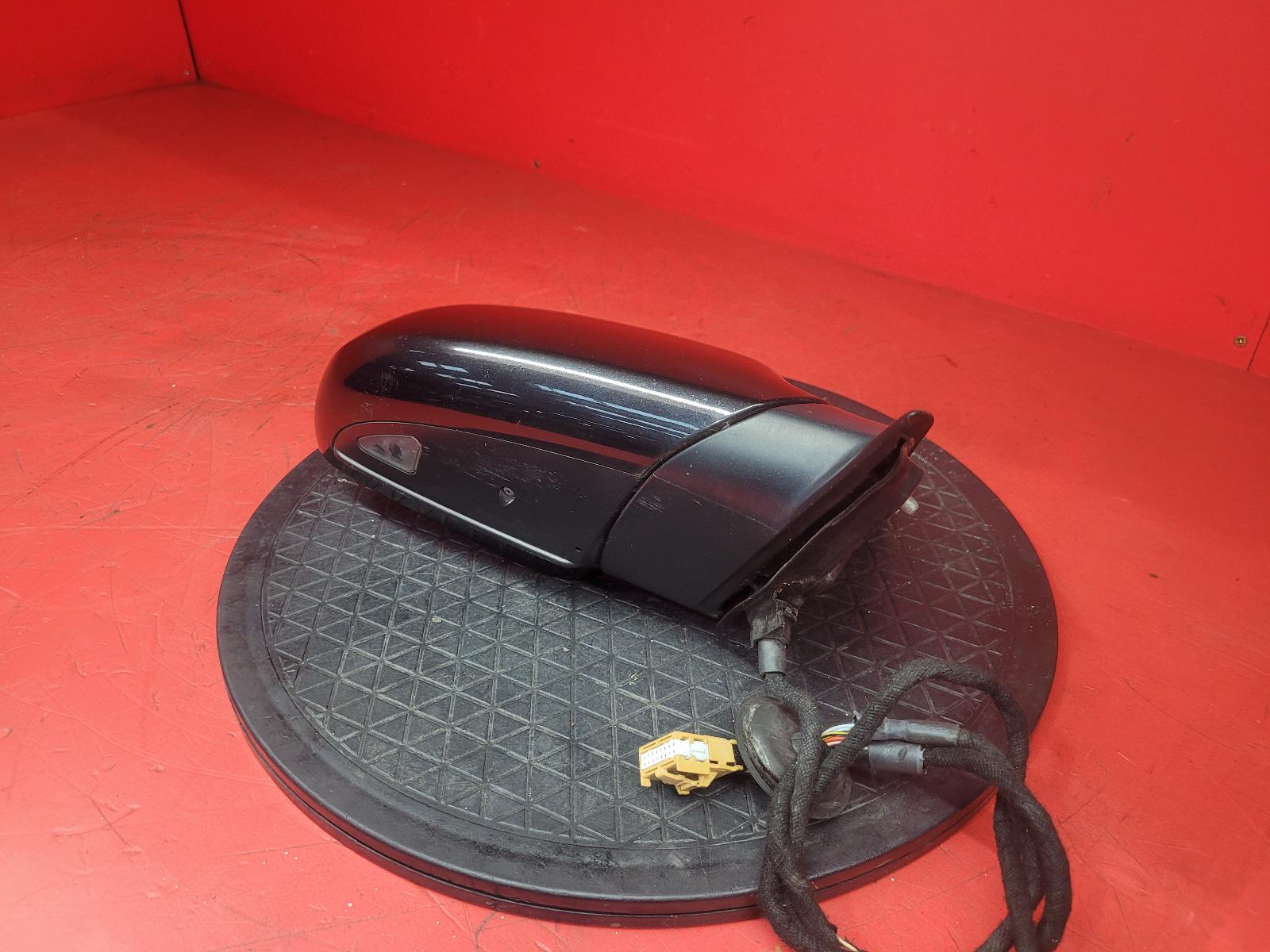 R Door Mirror A8 Audi 2006