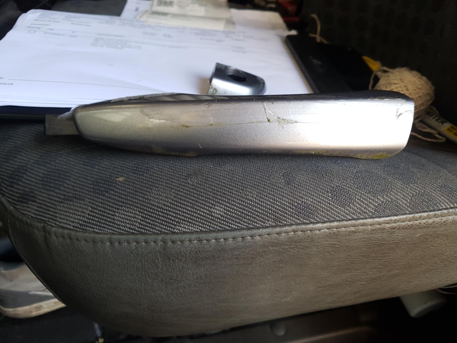 View Auto part Door Handle Peugeot 2008 2023