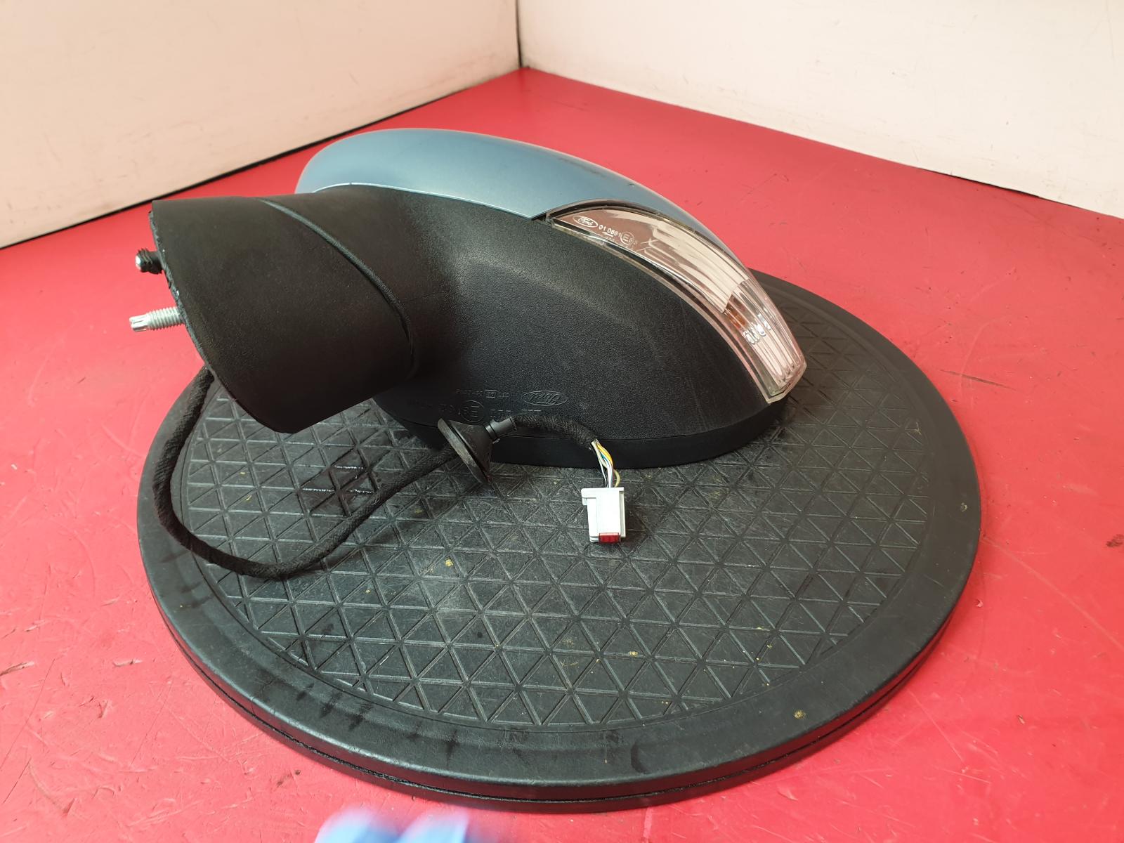 L Door Mirror Fiesta Ford 2009