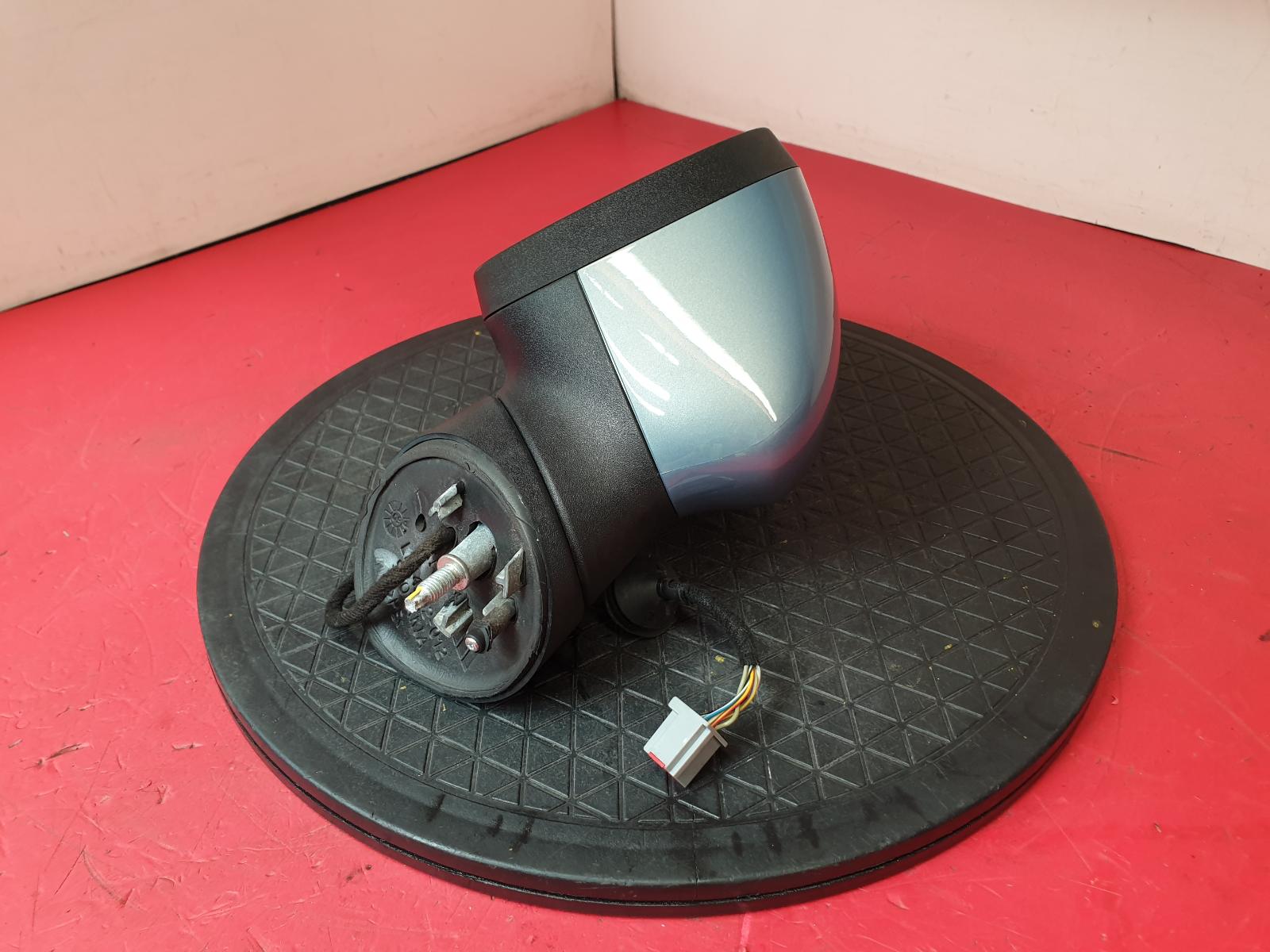 L Door Mirror Fiesta Ford 2009