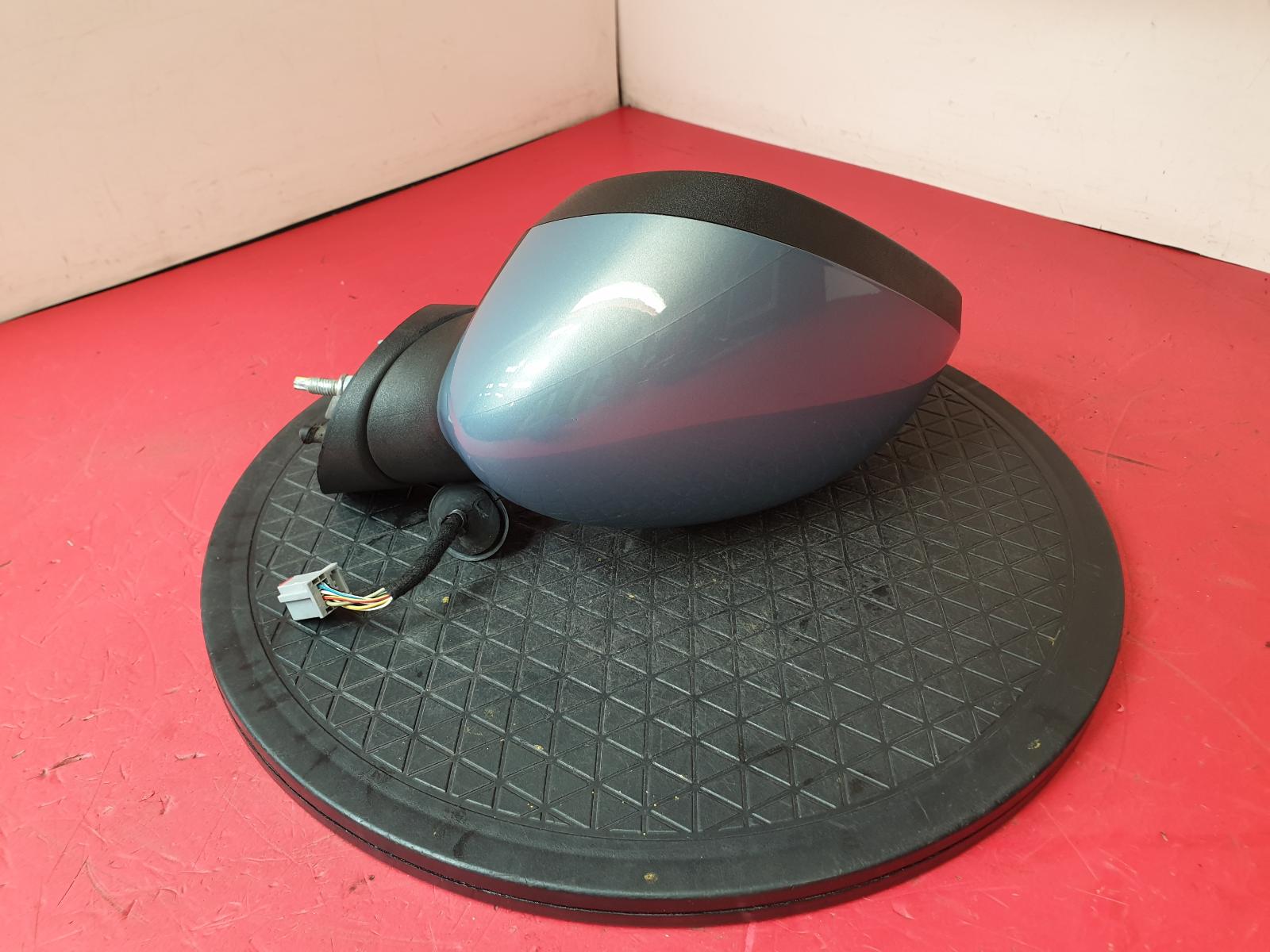L Door Mirror Fiesta Ford 2009