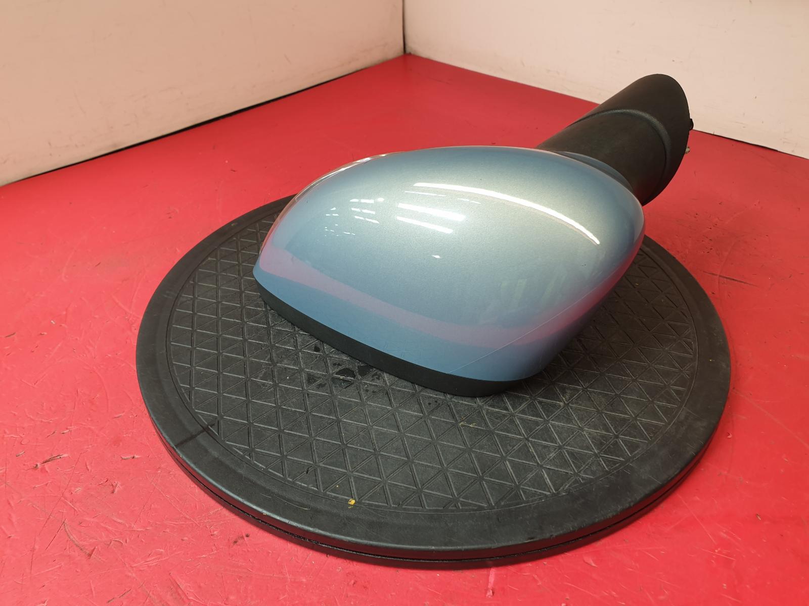L Door Mirror Fiesta Ford 2009