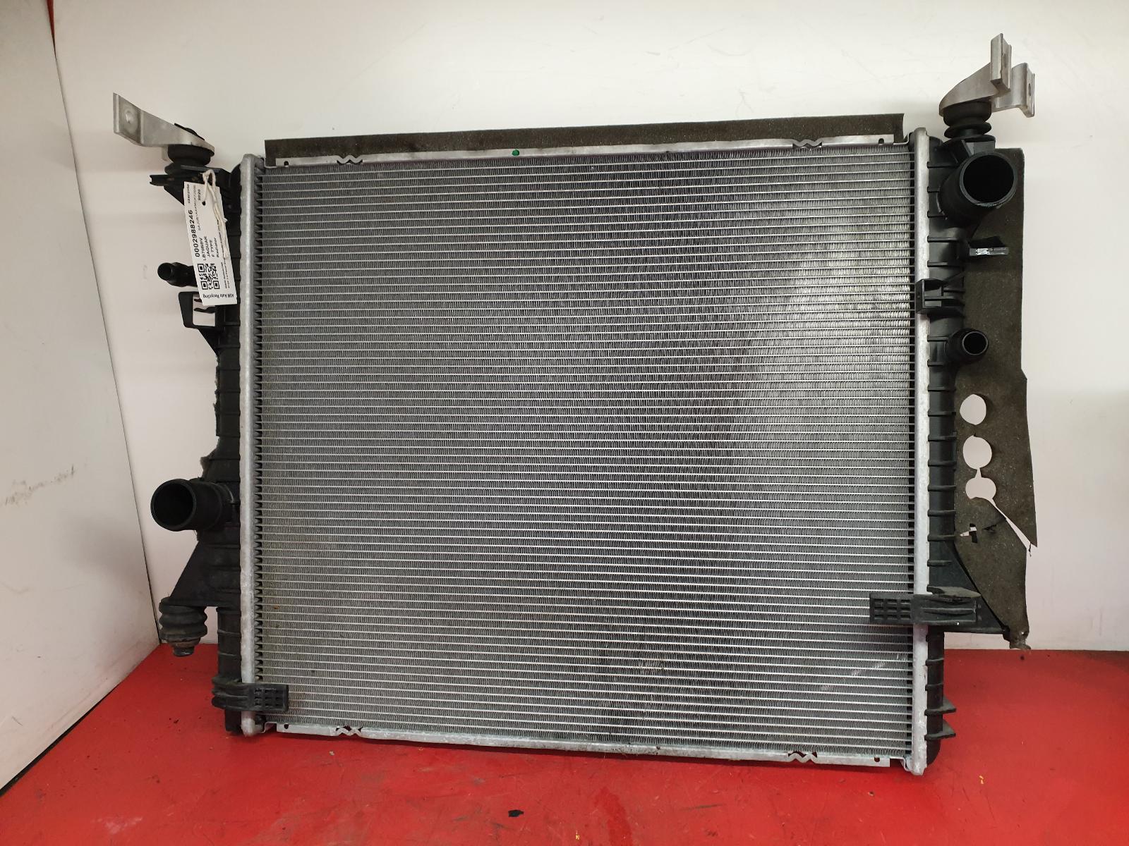 Radiator F Type Jaguar 2020