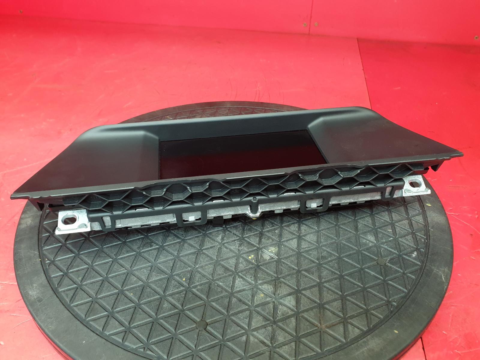 Radio Display 5 Series Bmw 2010